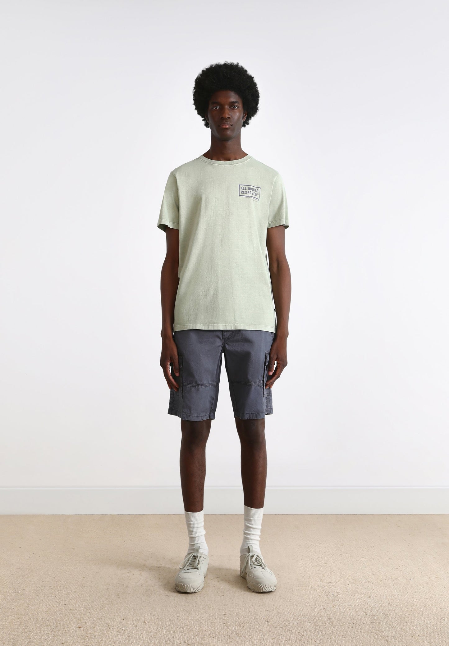 CAMISETA PRINT CONTRASTE