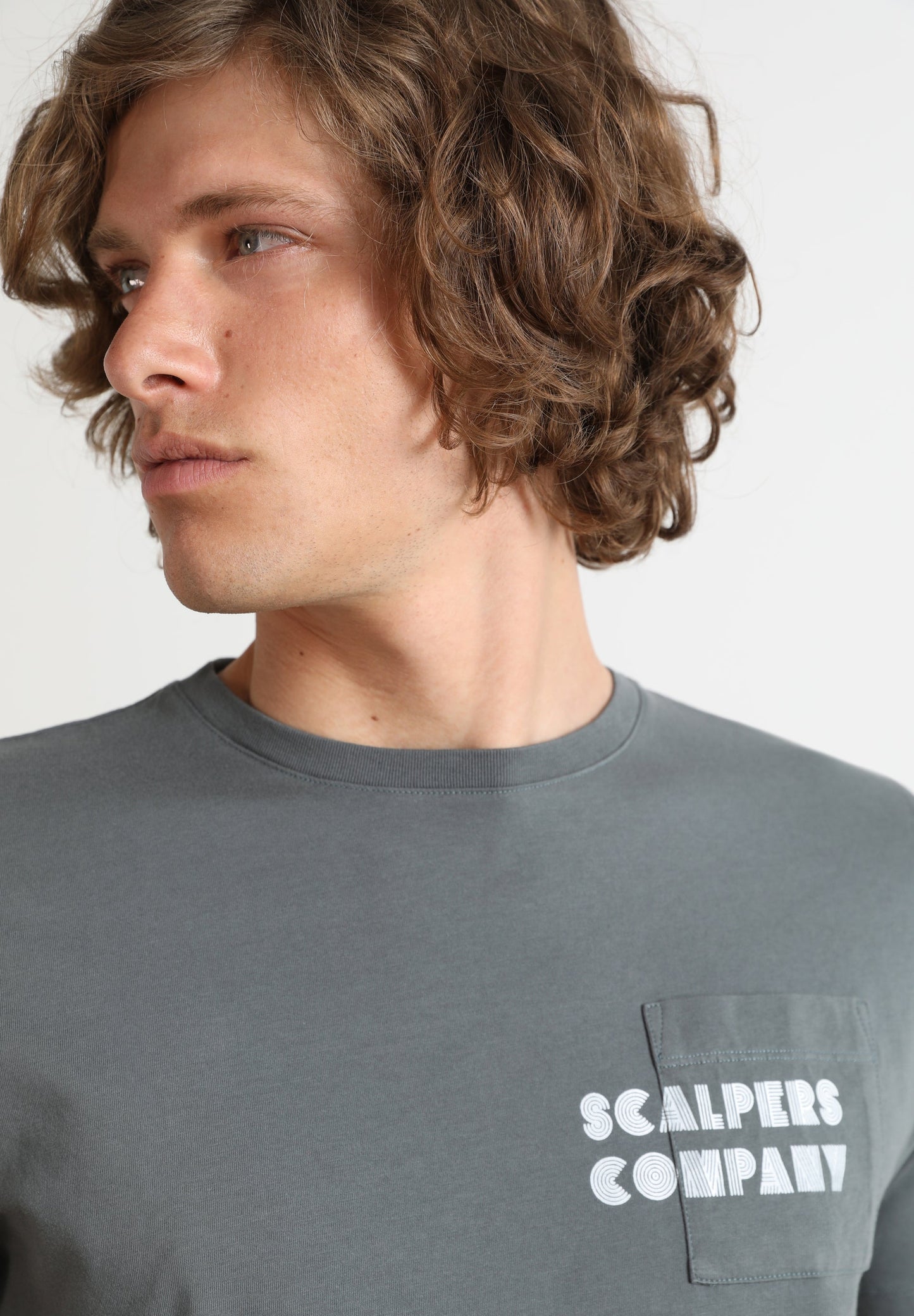 CAMISETA PRINT BOLSILLO