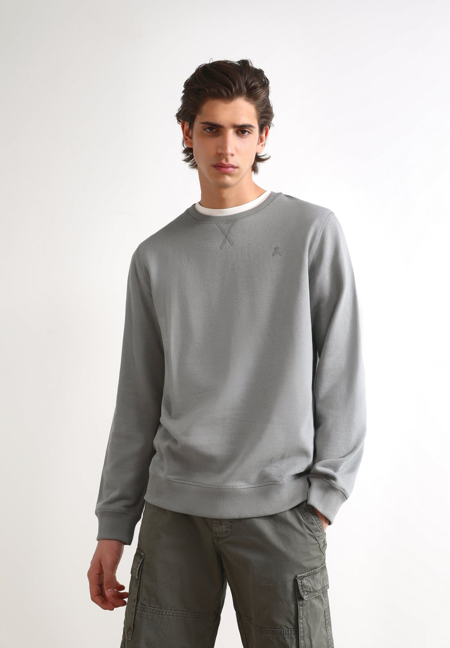 BUZO BÁSICA CALAVERA