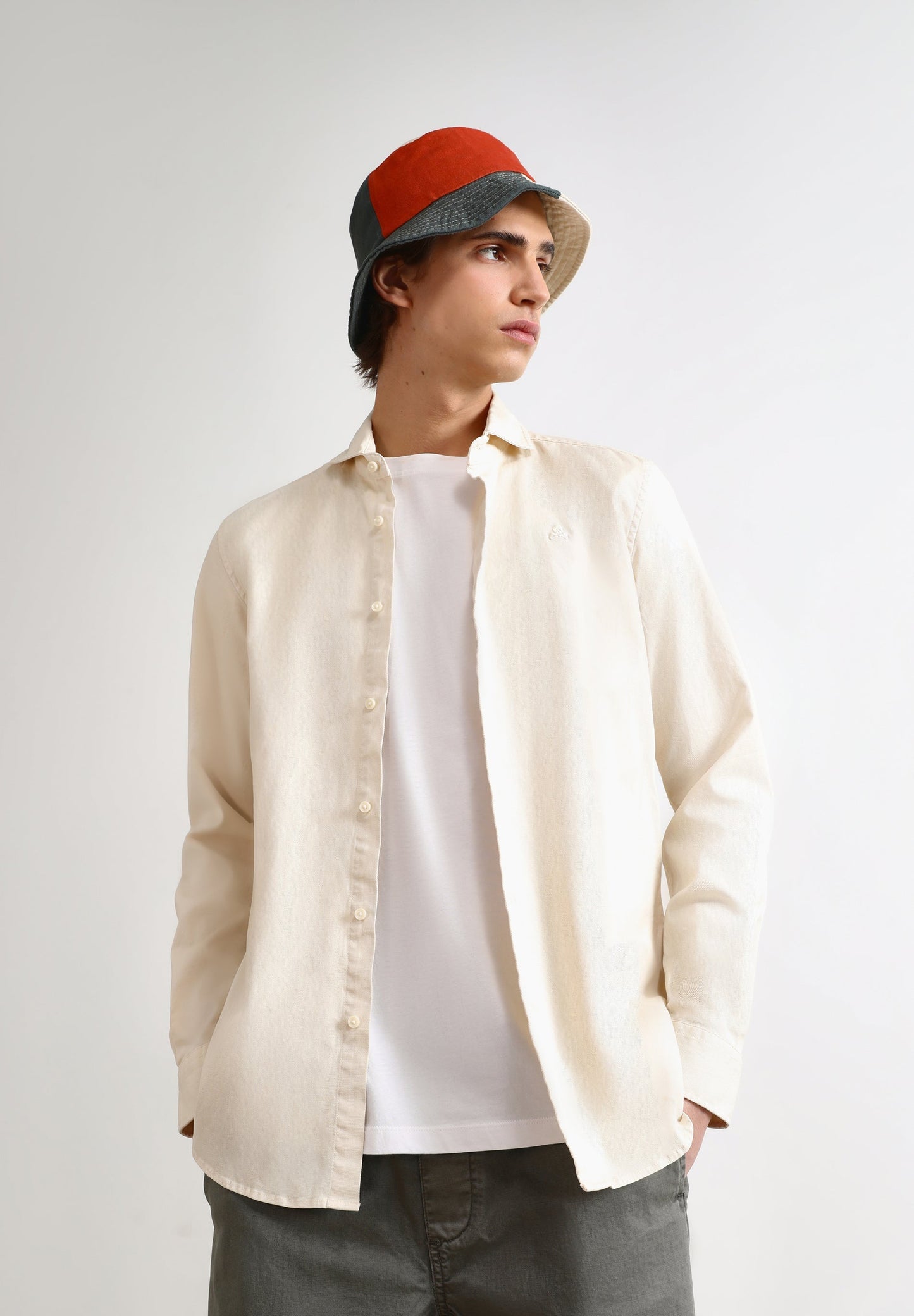 CAMISA PIQUÉ CALAVERA TONO