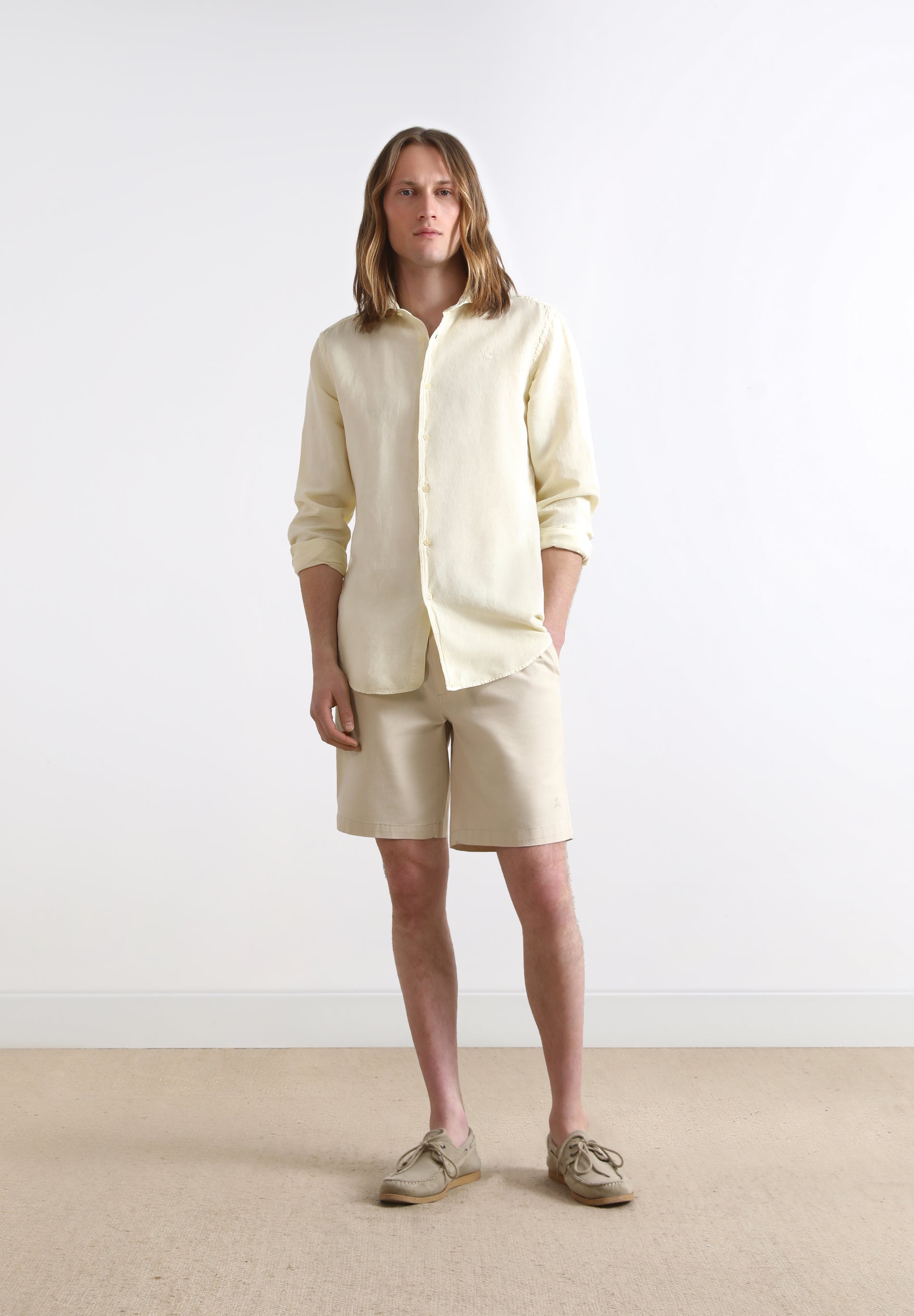 CAMISA LINO CALAVERA