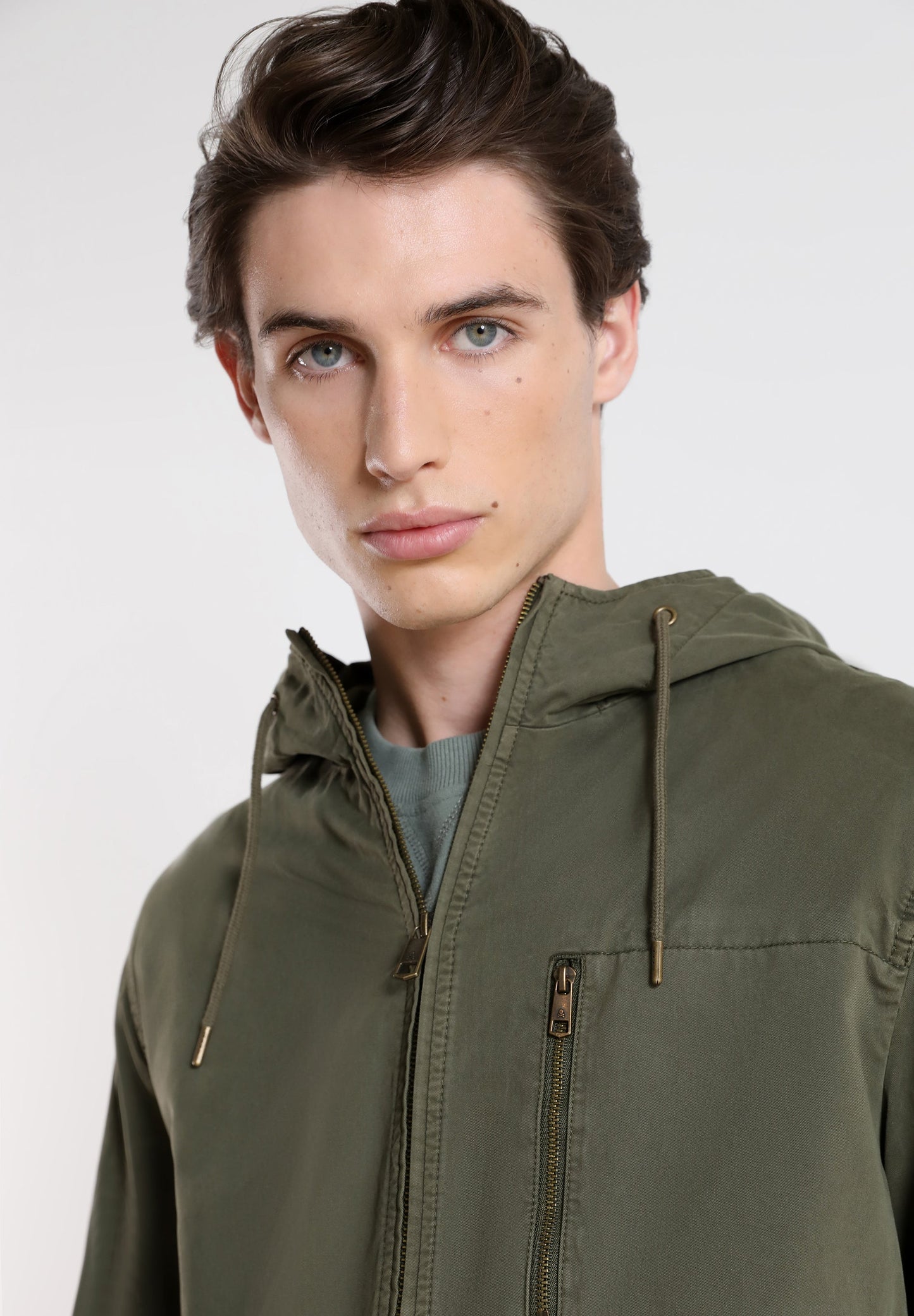 CHAQUETA BOLSILLOS MULTIPLES