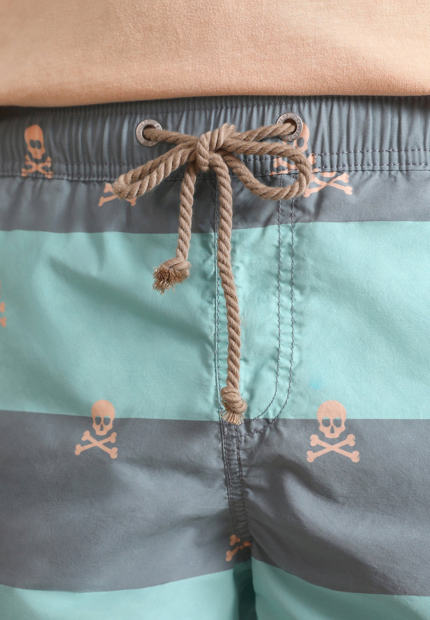 PANTALONETA DE BAÑO RAYAS CALAVERAS