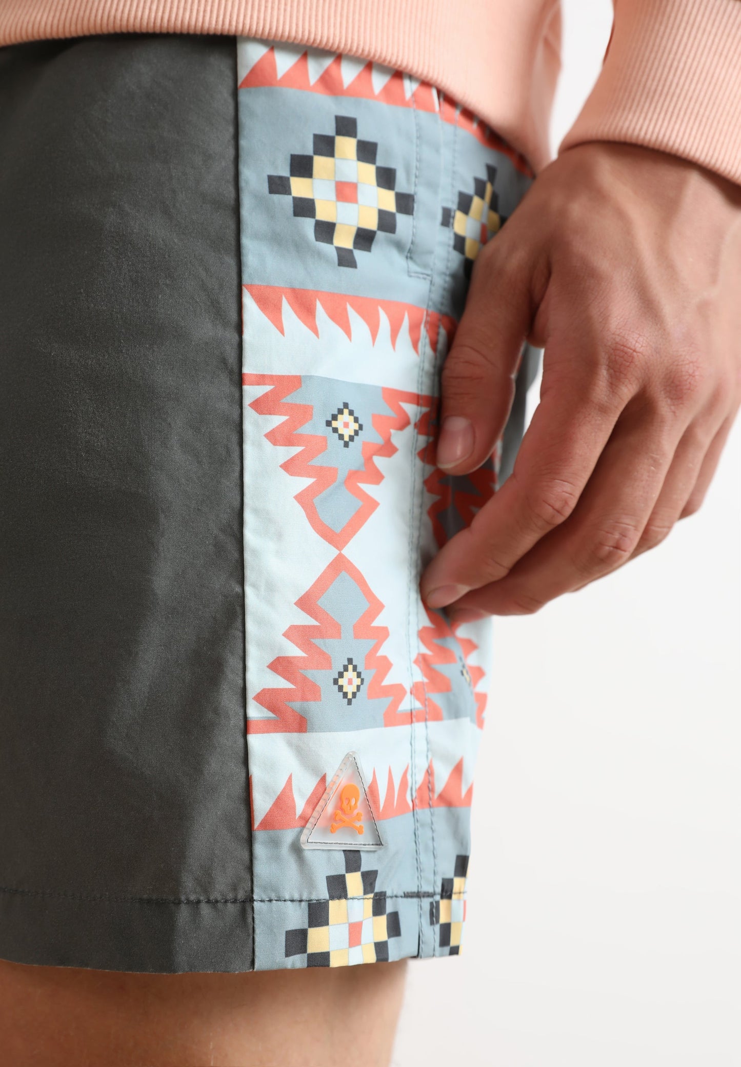 PANTALONETA DE BAÑO PRINT ÉTNICO LATERAL
