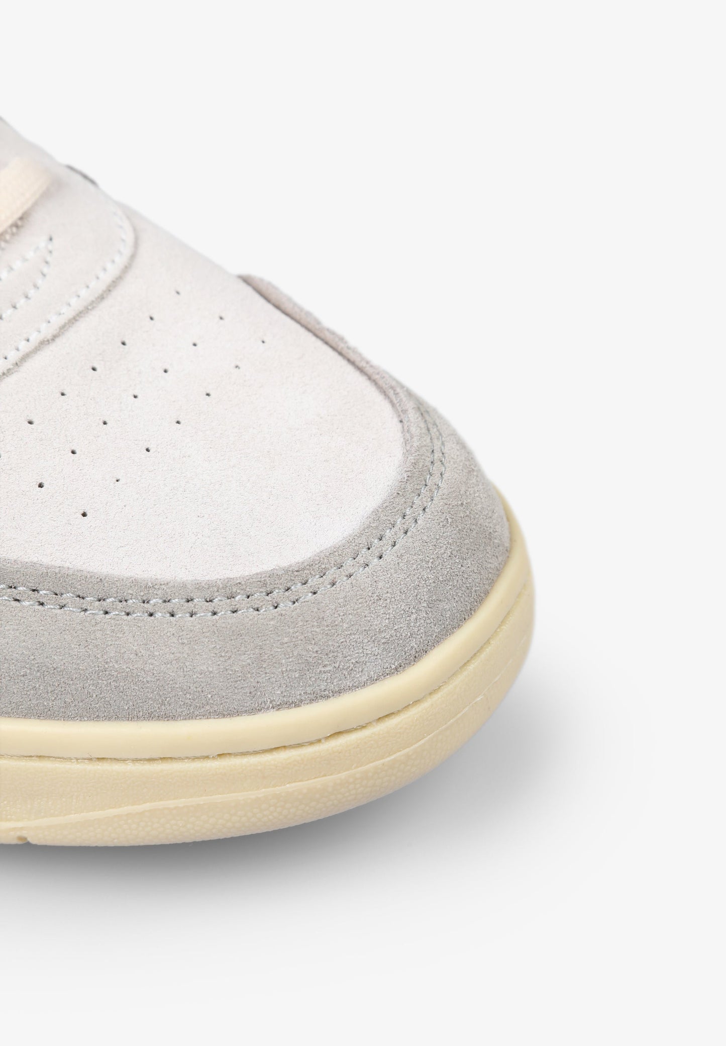 TENIS PIEL DETALLE CONTRASTE