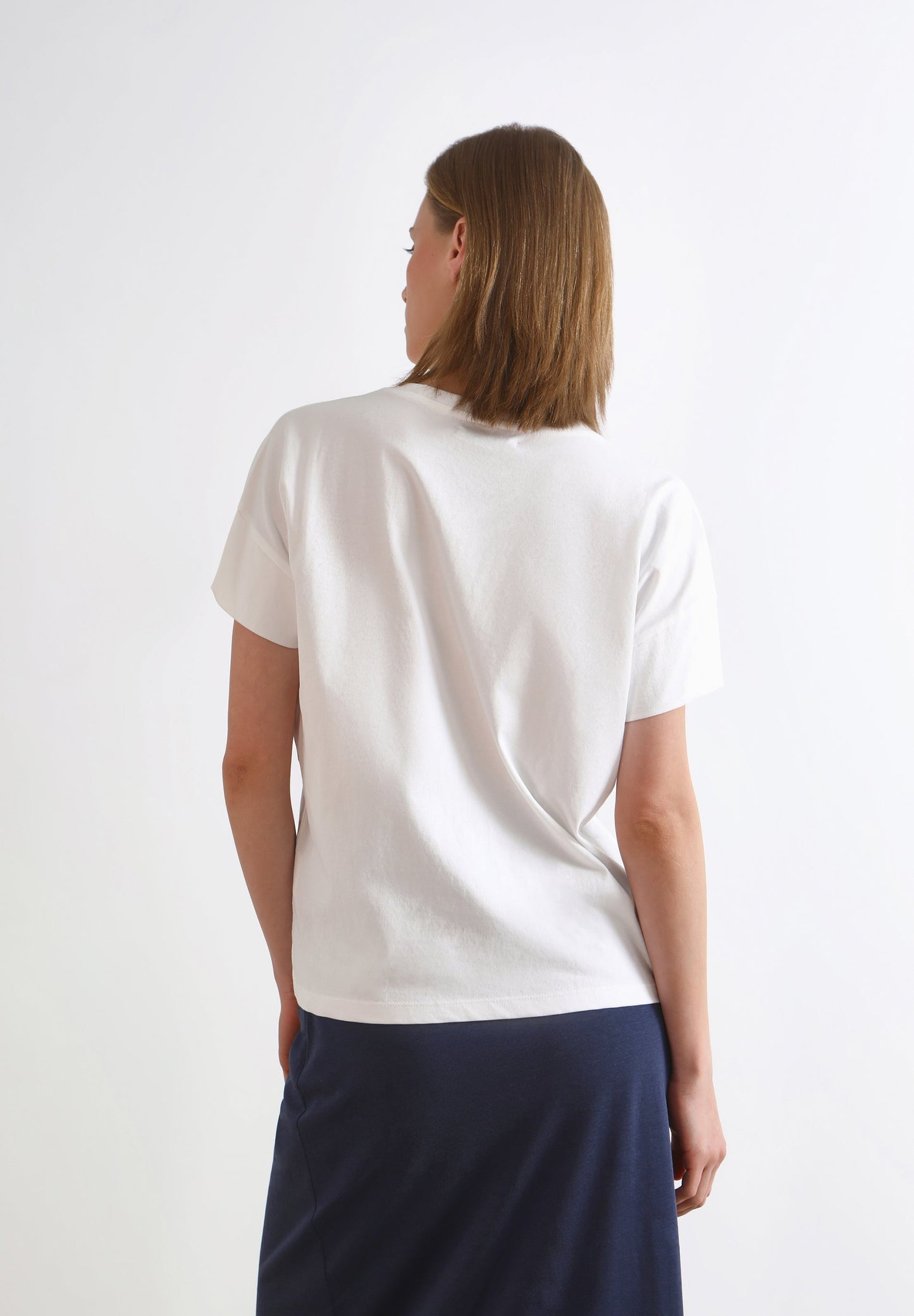 CAMISETA LOGO BORDADO