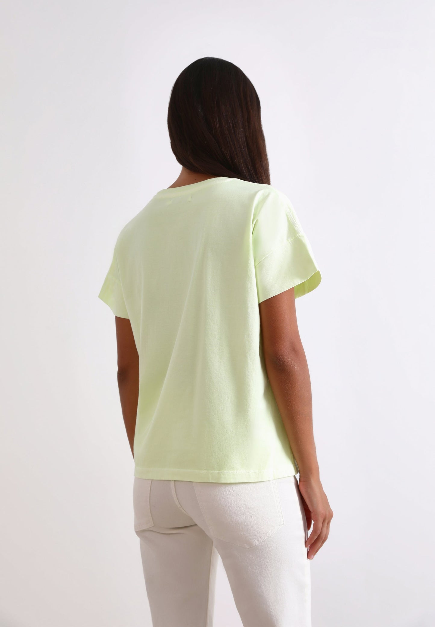 CAMISETA LOGO BORDADO