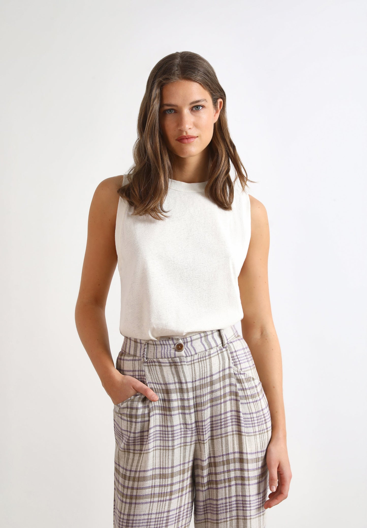 CAMISETA BÁSICA LINO