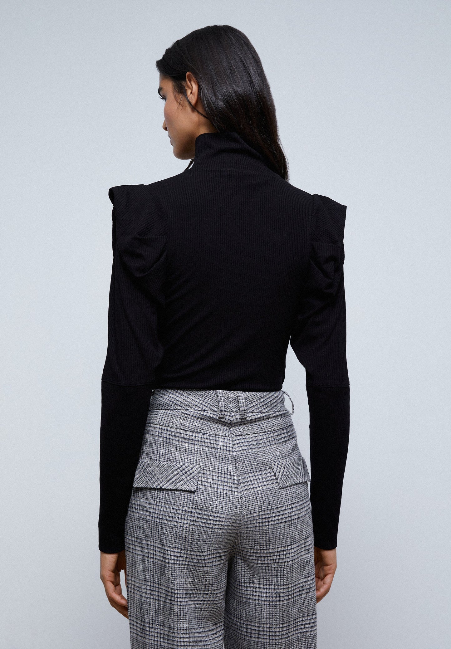 CAMISETA CANALÉ CUELLO ALTO