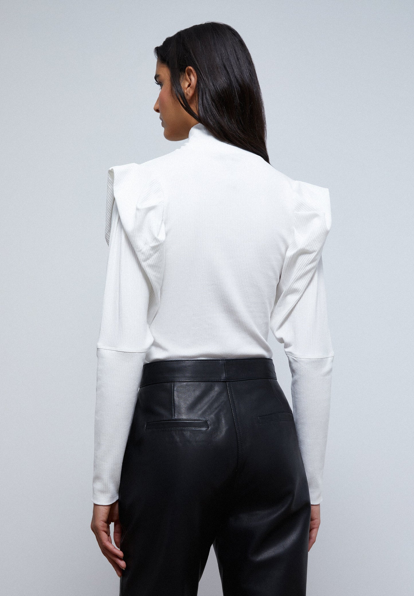 CAMISETA CANALÉ CUELLO ALTO