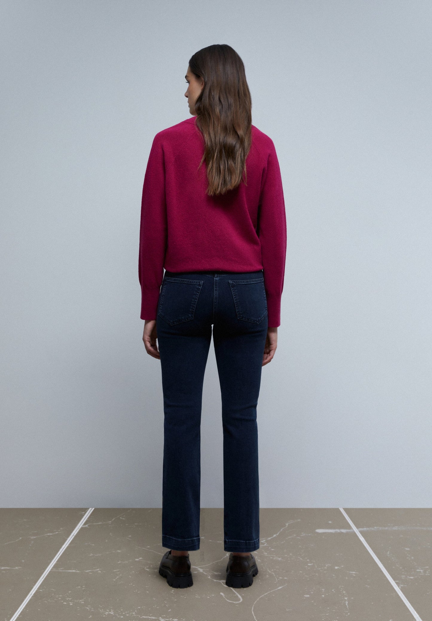 JEANS ANKLE FLARE COSTURAS