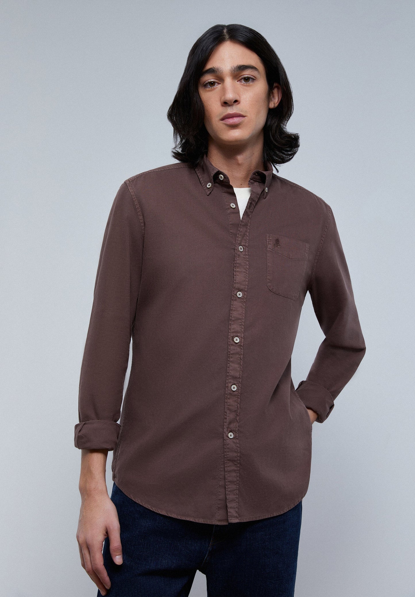 CAMISA BOLSILLO CUELLO BOTONES