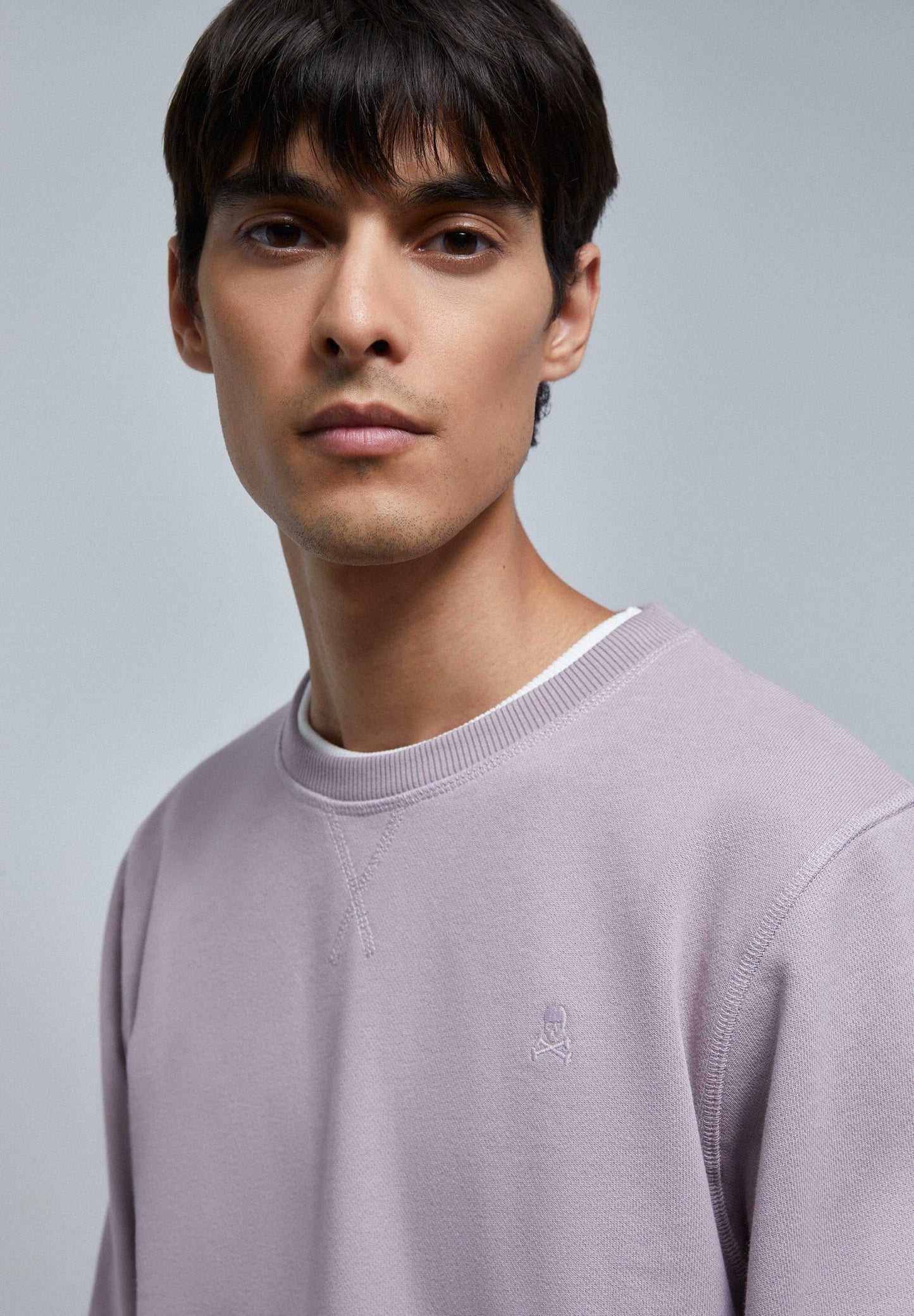 BUZO BÁSICA CALAVERA