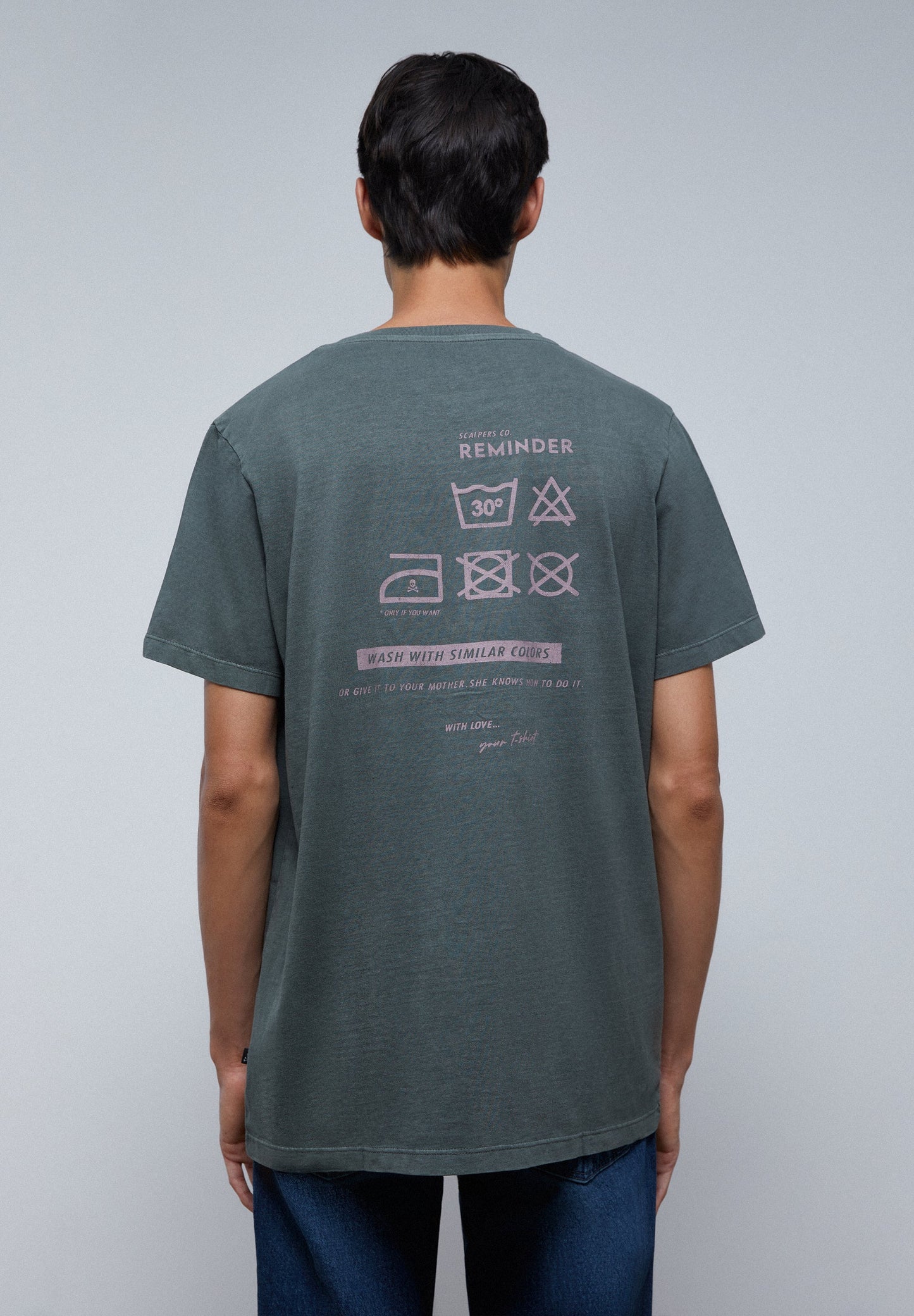 CAMISETA PRINT CONTRASTE