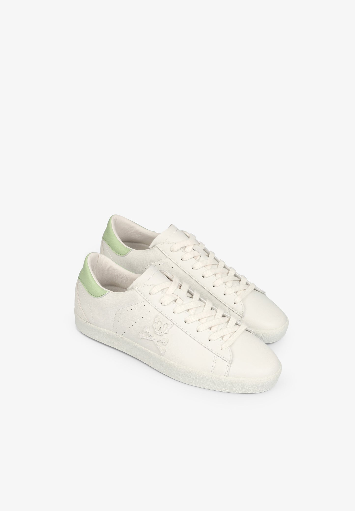 TENIS BAJAS DETALLE TALÓN