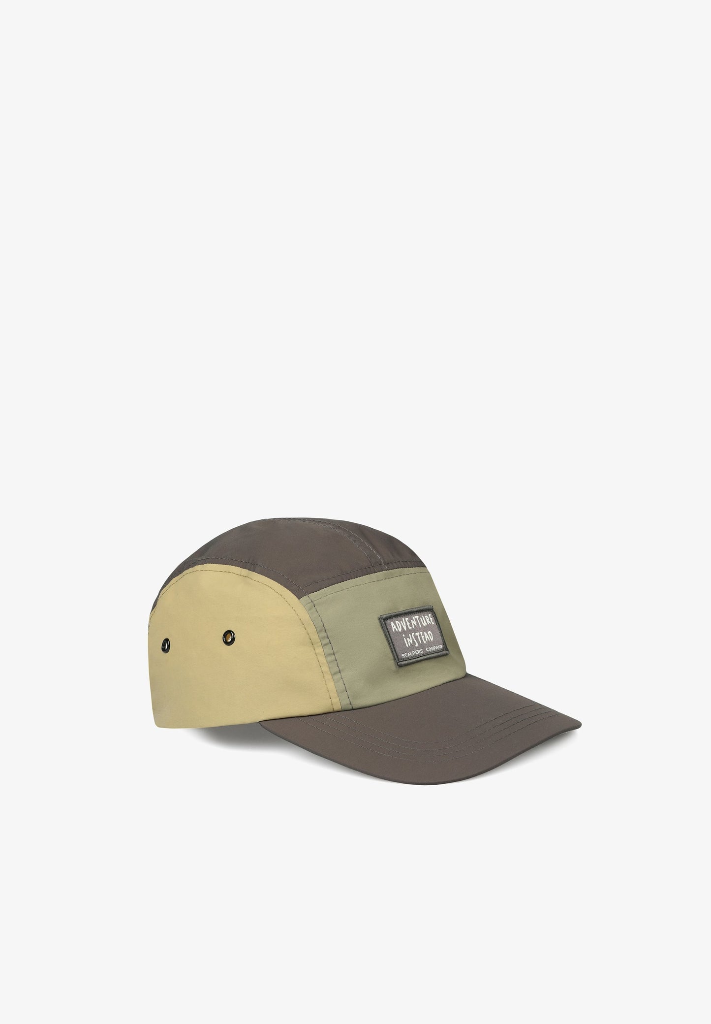 GORRA TRICOLOR PARCHE FRONTAL