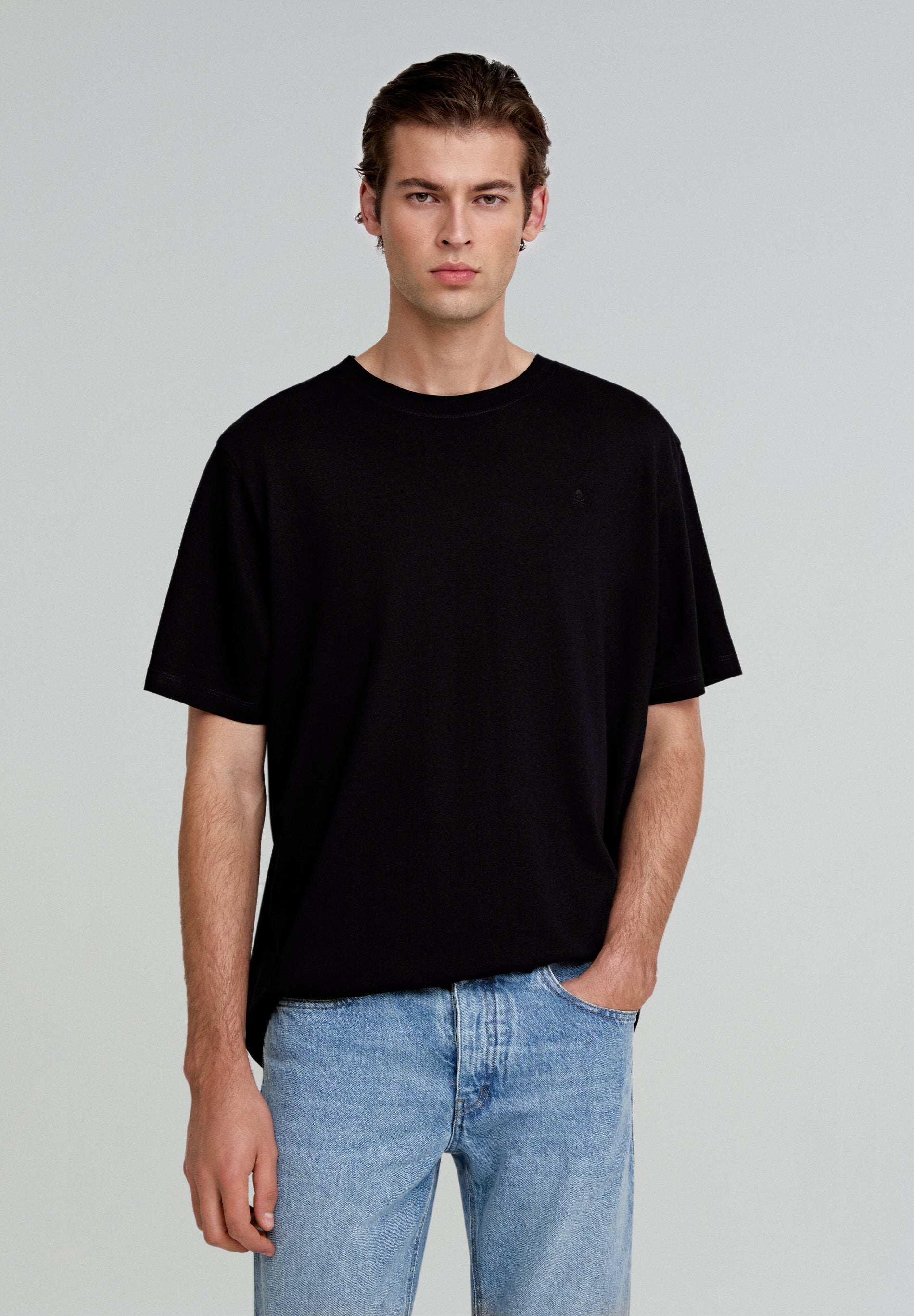 CAMISETA CALAVERA BORDADA