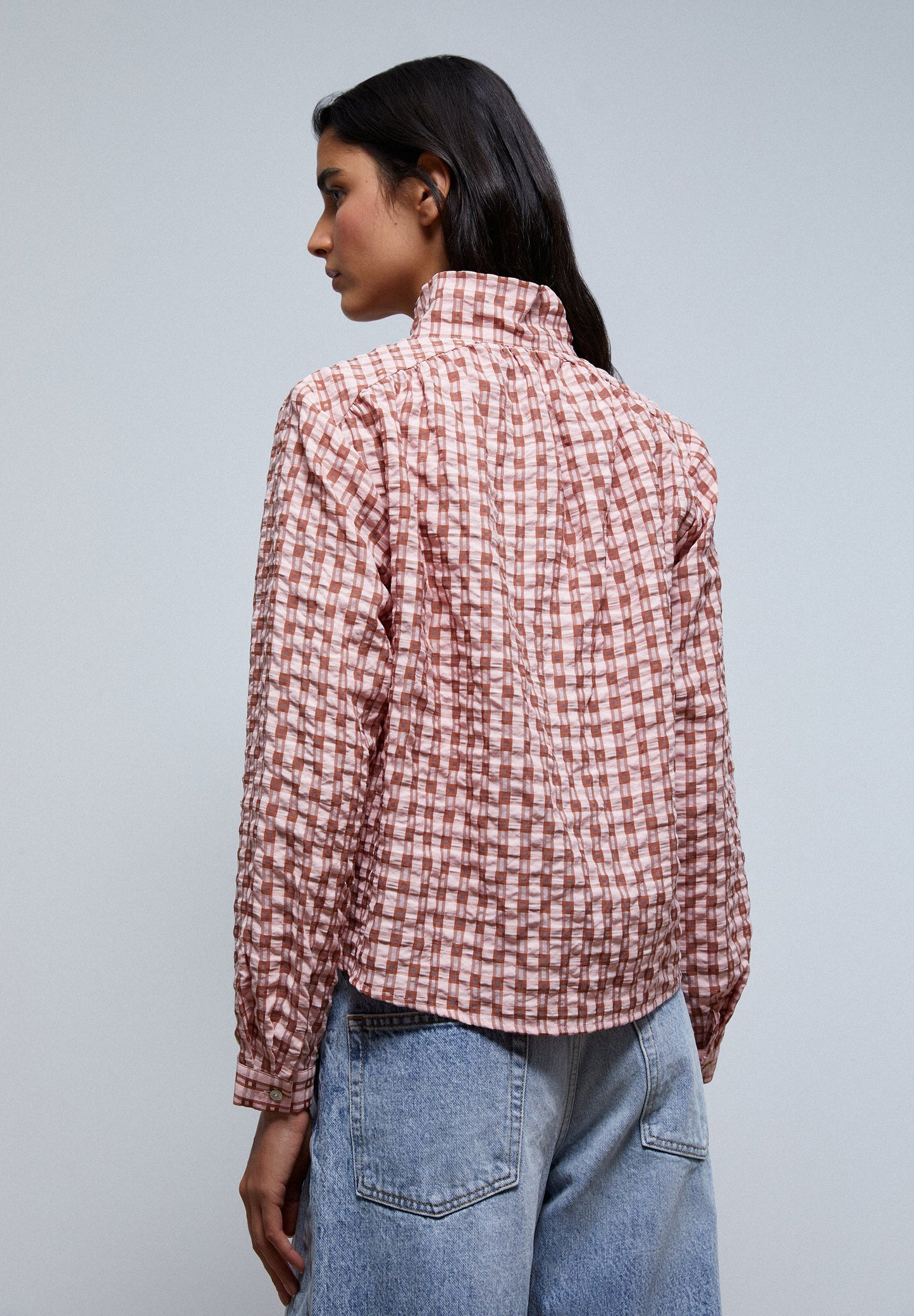 BLUSA CUADROS CUELLO ELEVADO