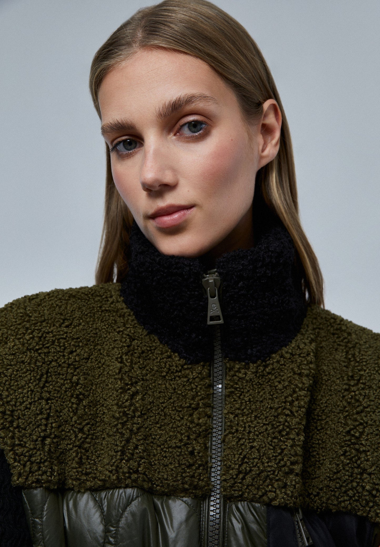 CHALECO ACOLCHADO DETALLE BORREGO