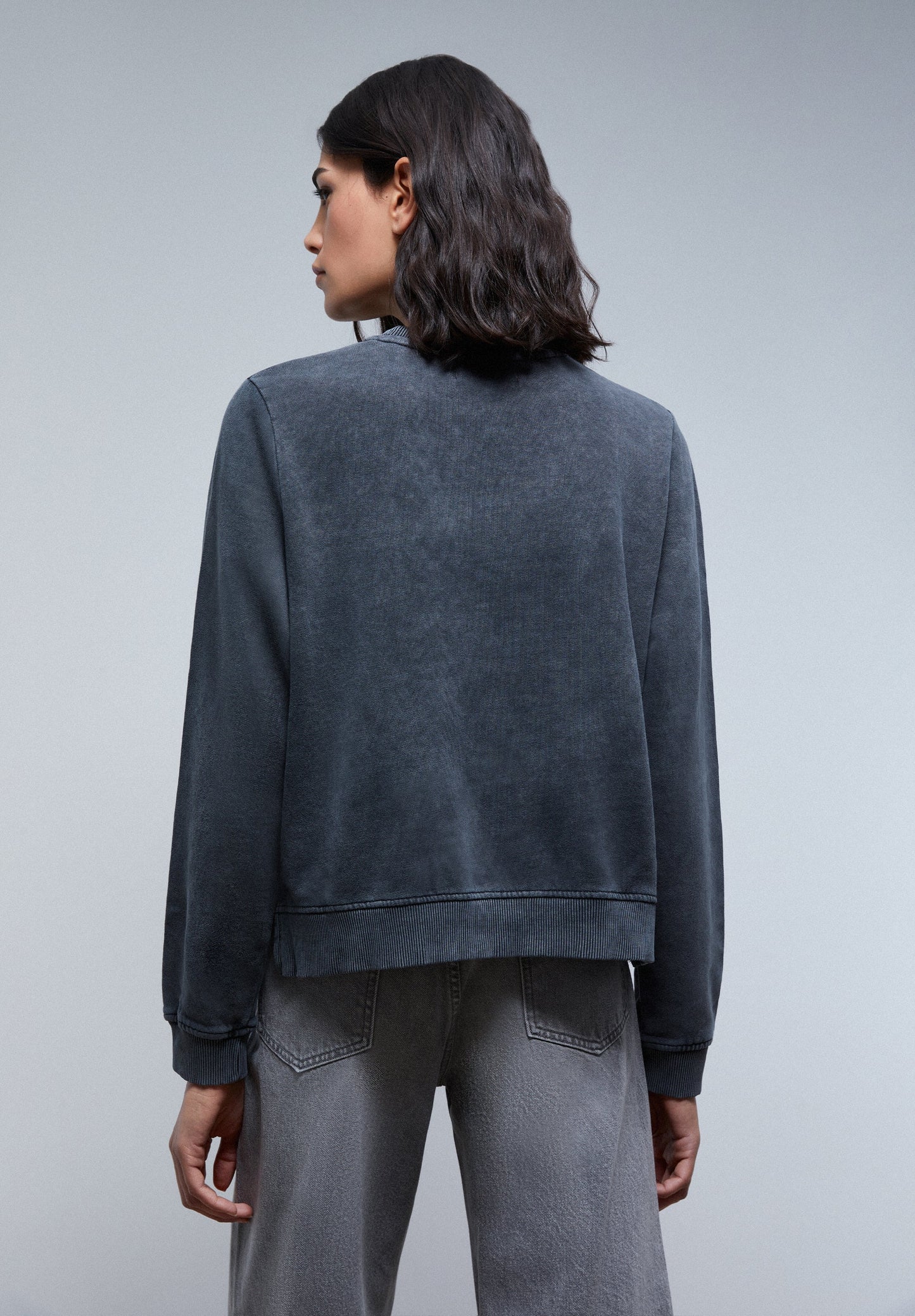 BUZO LAVADA LOGO GLITTER