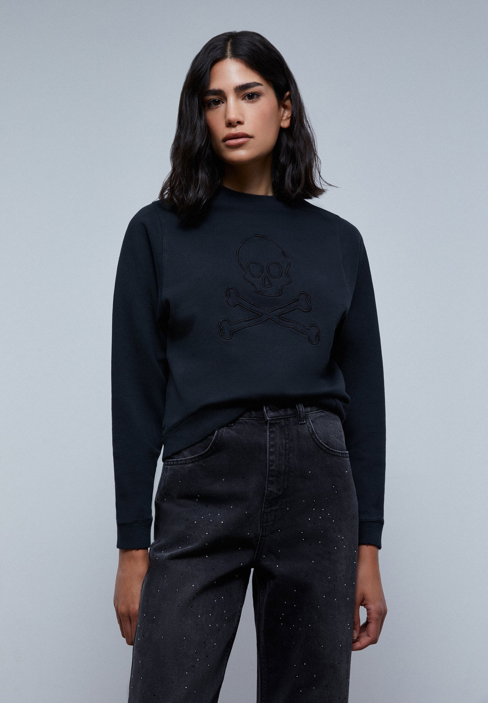 BUZO CALAVERA RELIEVE