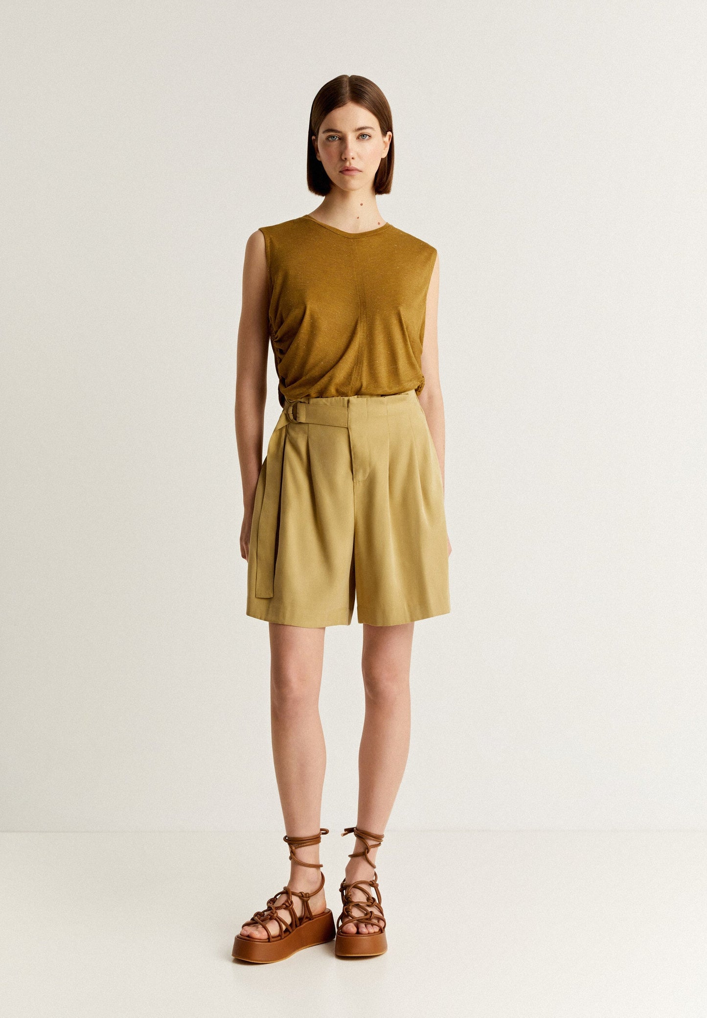 CAMISETA LUREX FRUNCE LATERAL