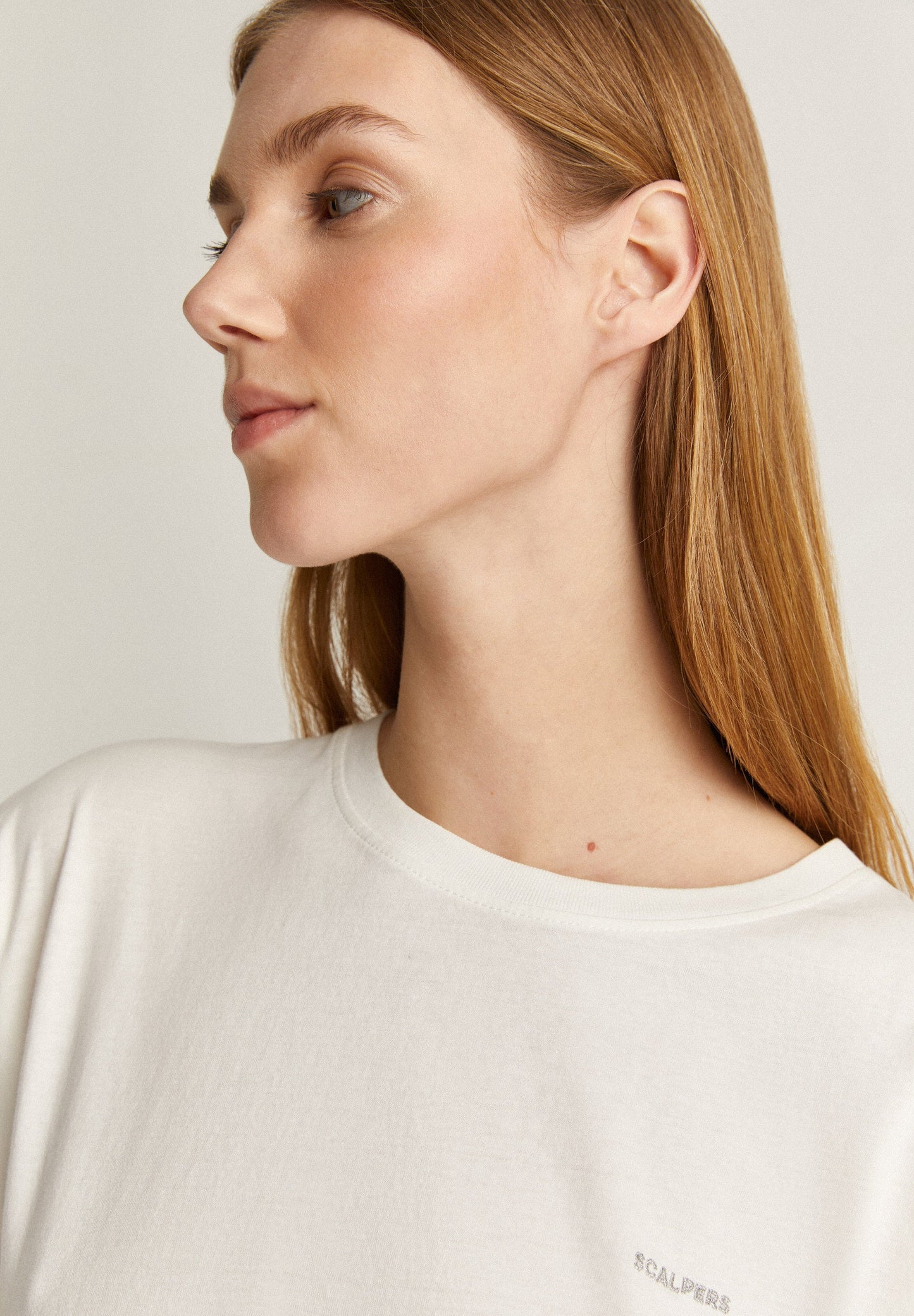 CAMISETA CALAVERA BORDADA