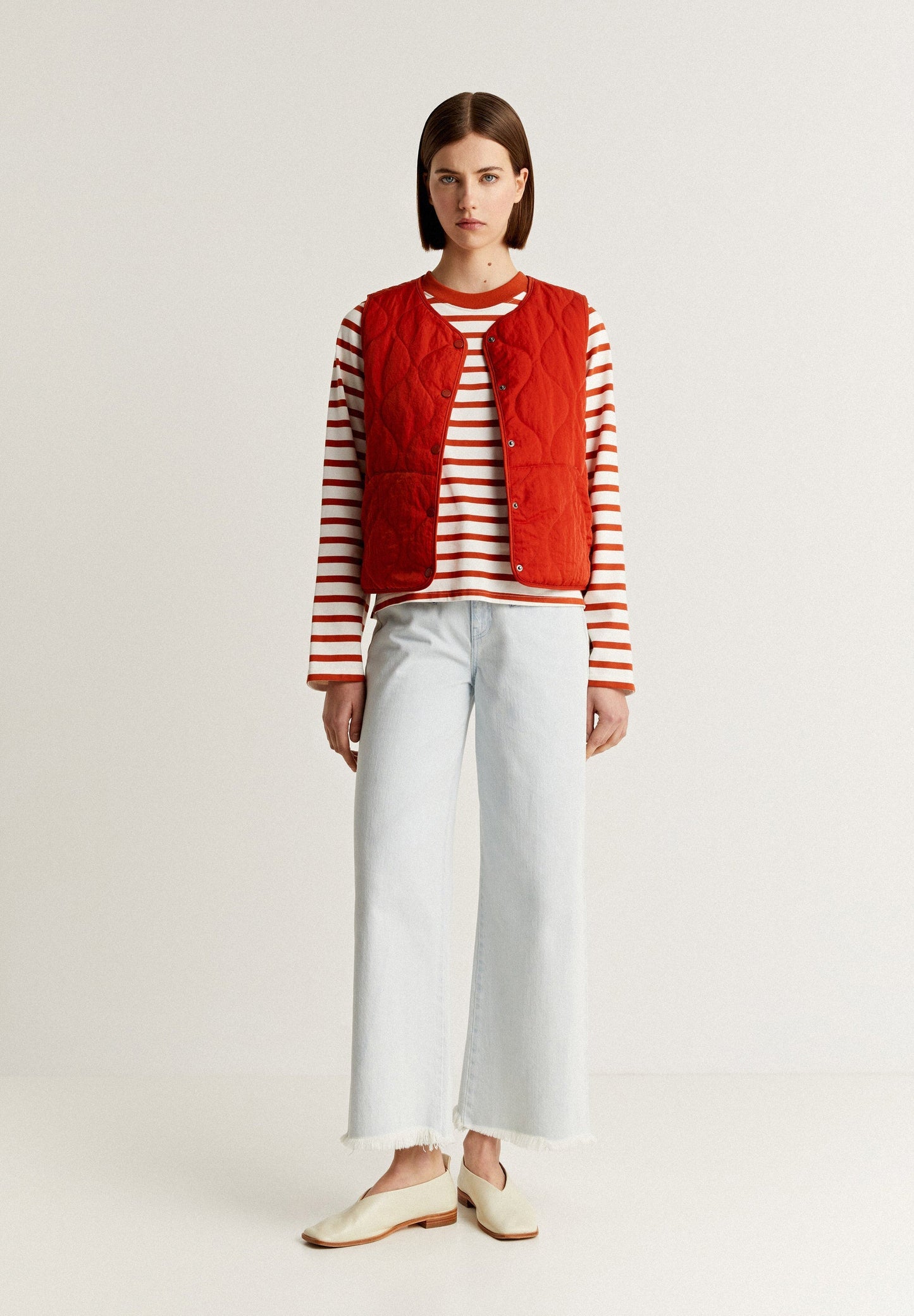 CHALECO ACOLCHADO CUELLO REDONDO