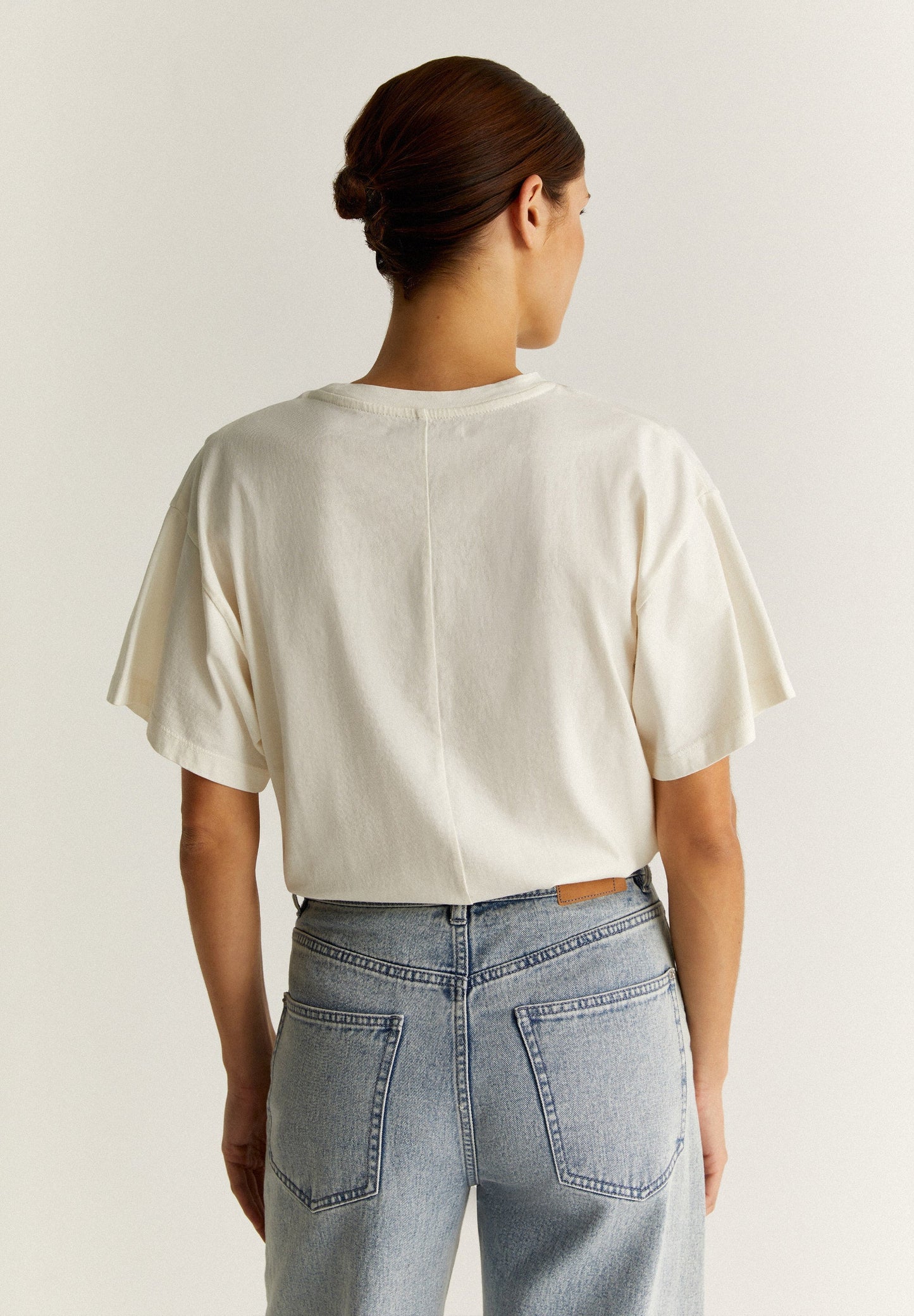 GATHERED CHEST TEE