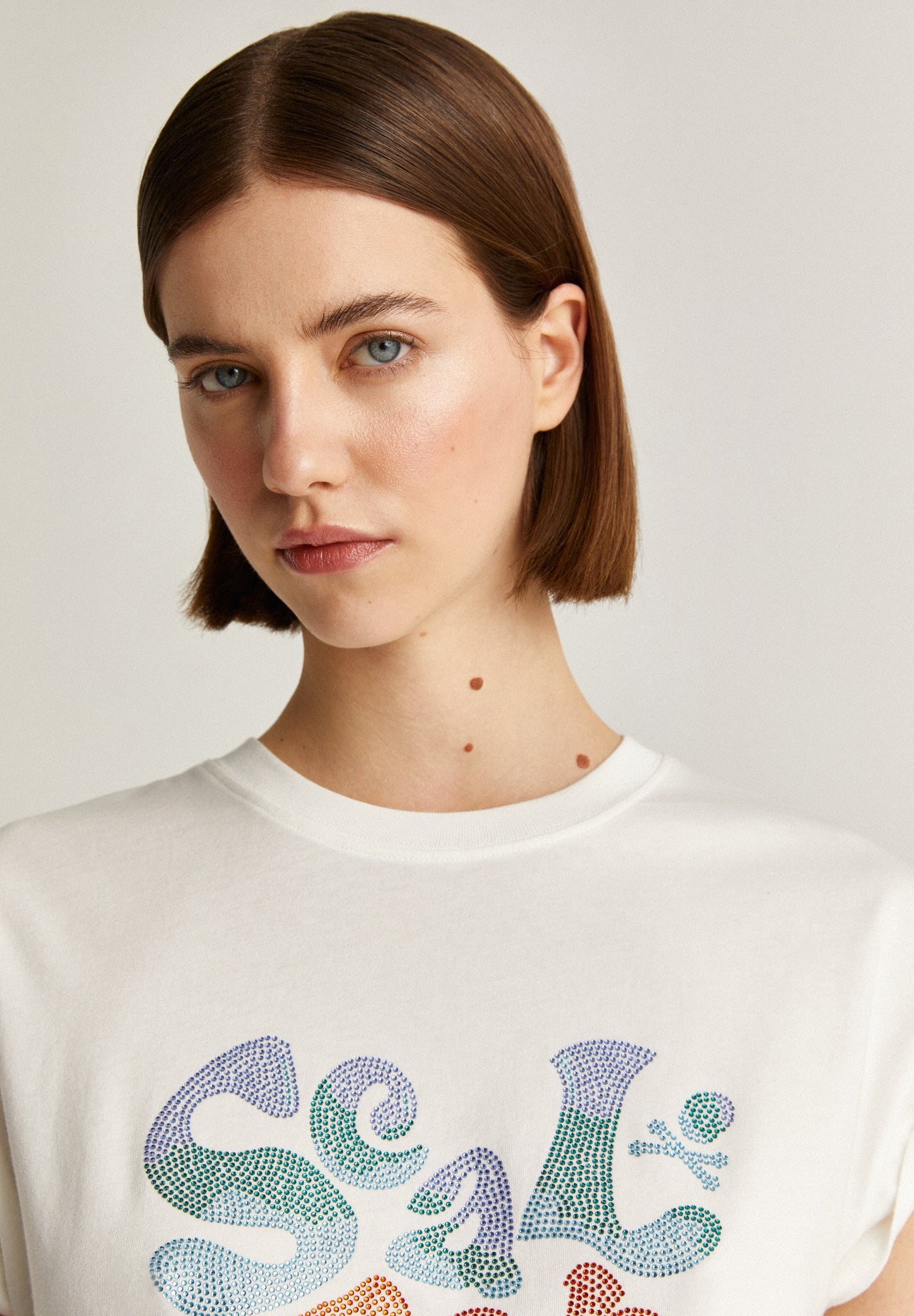 CAMISETA LOGO CRISTALES