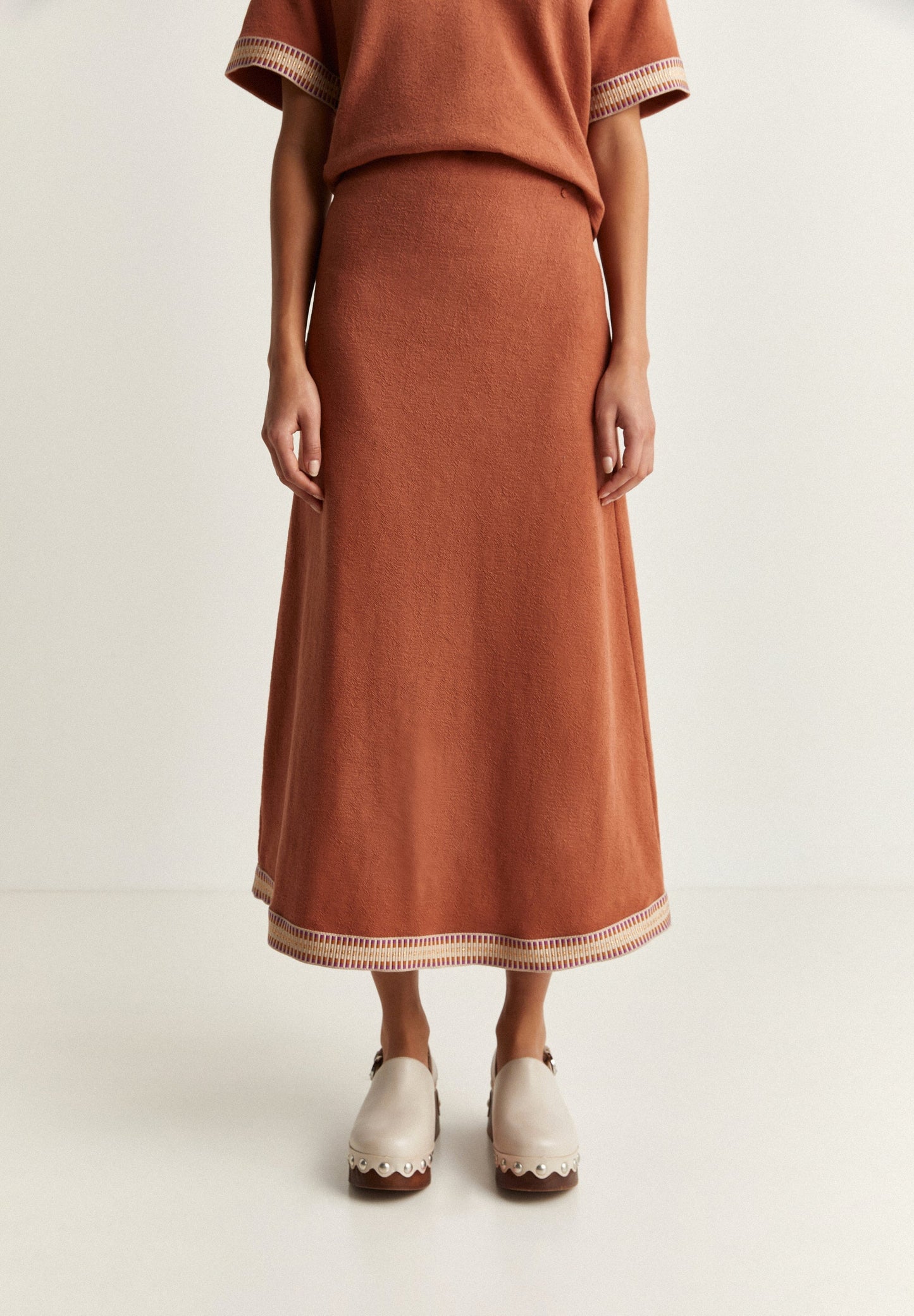 FALDA TIRA CONTRASTE