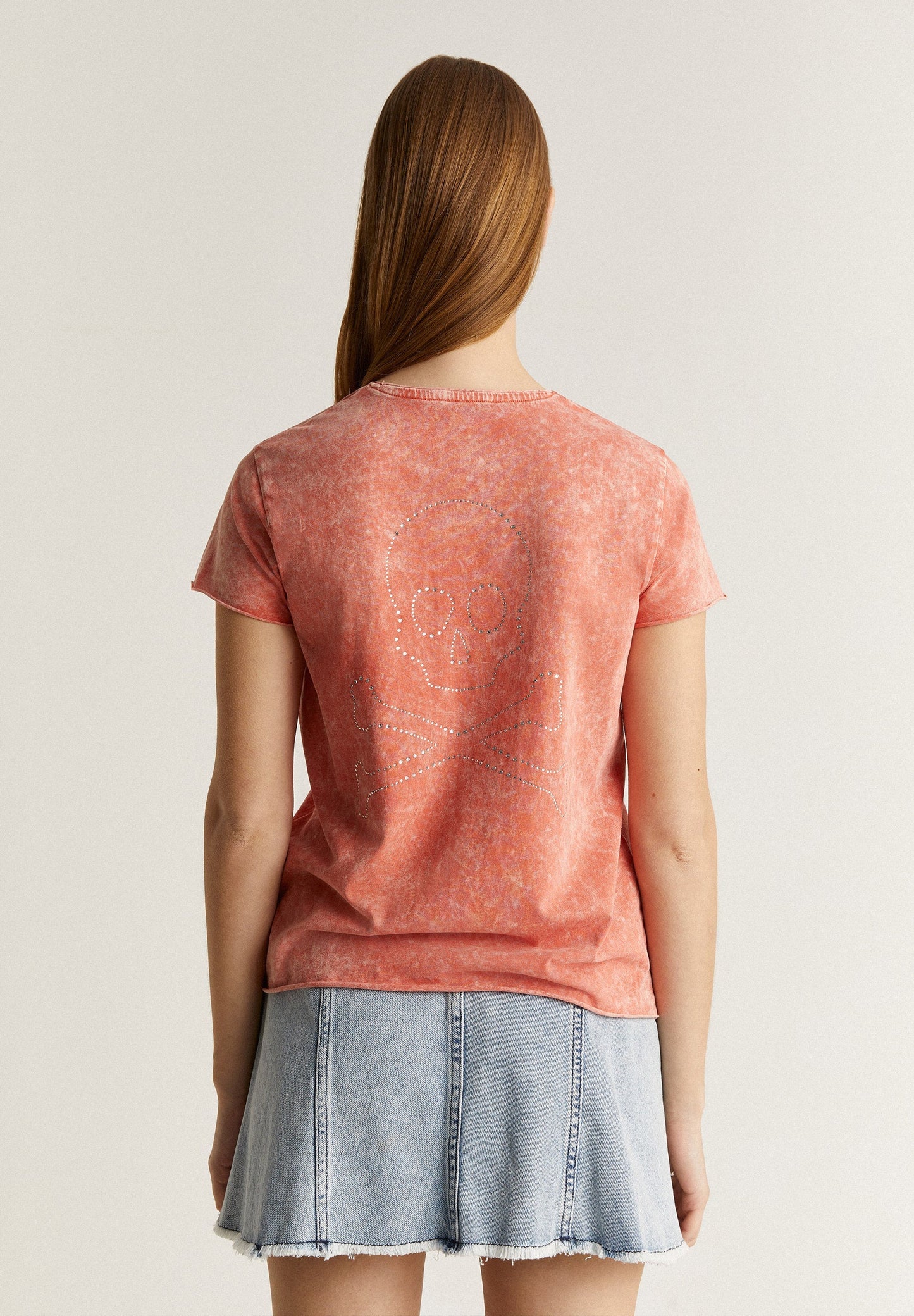 CAMISETA EFECTO LAVADO CALAVERA CRISTALES