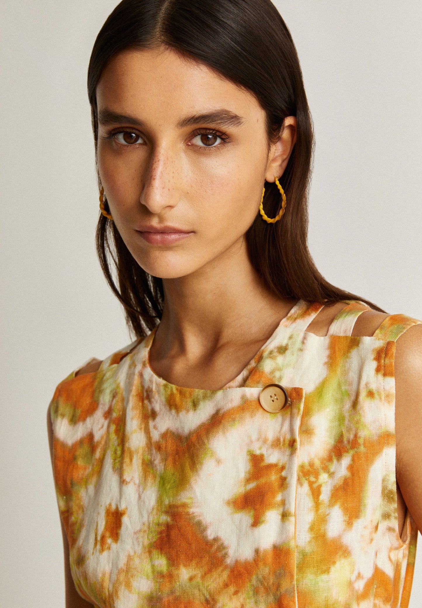 MONO LINO TIE DYE ESCOTE DOBLE MULTIPOSICÓN