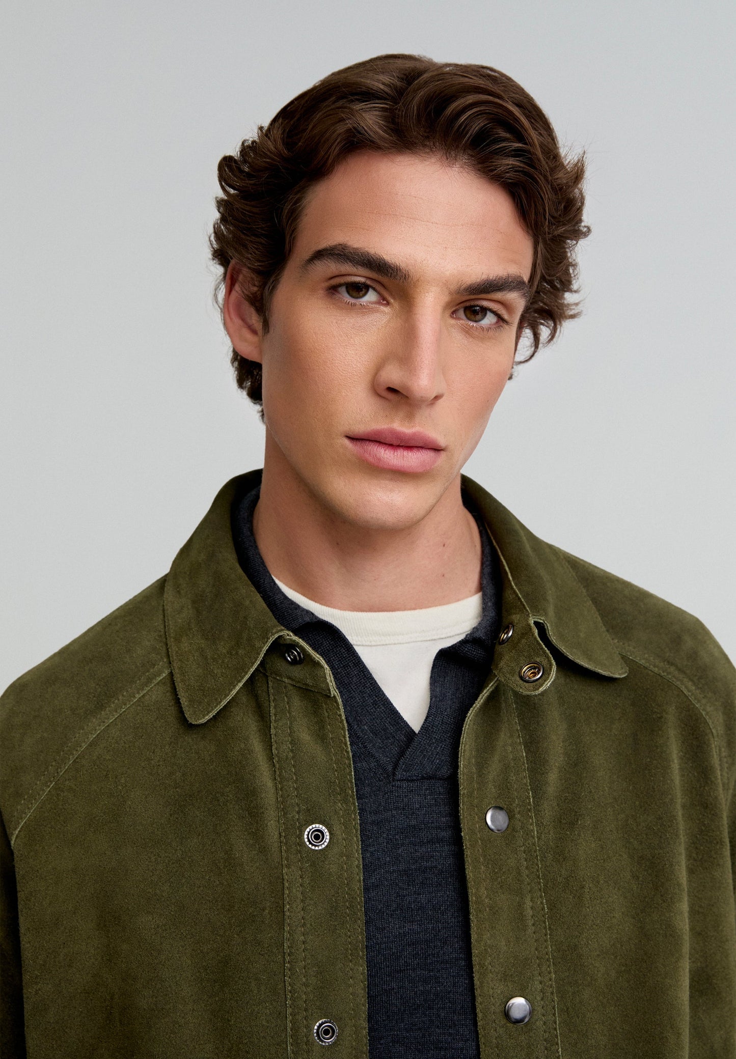 CHAQUETA ANTE BOLSILLOS TAPETA