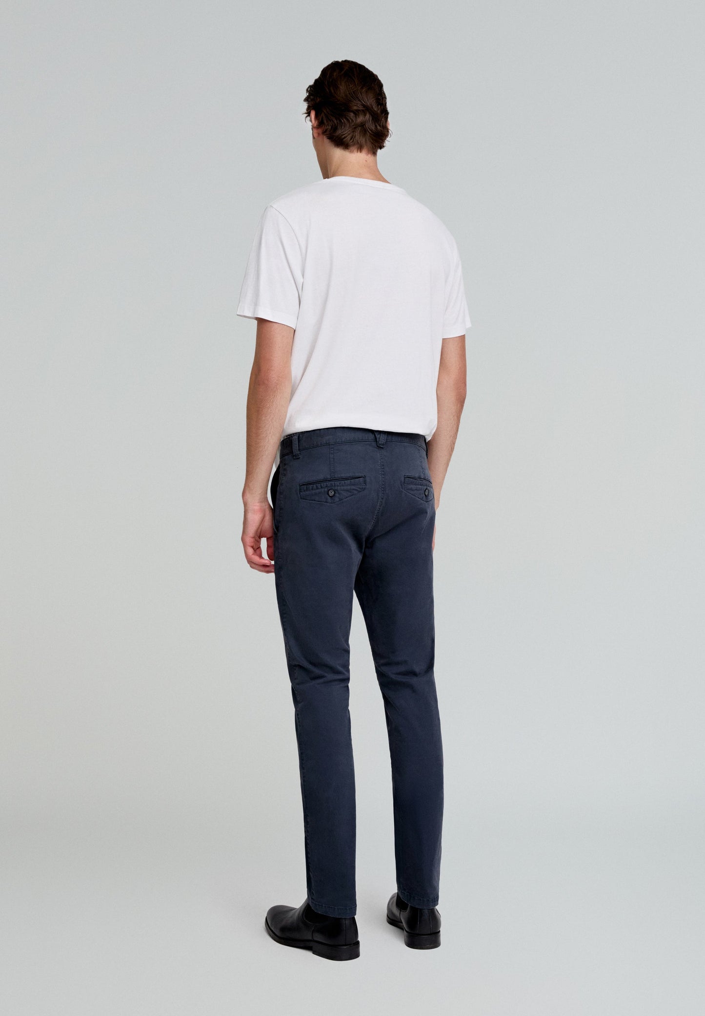 PANTALÓN CHINO CASUAL