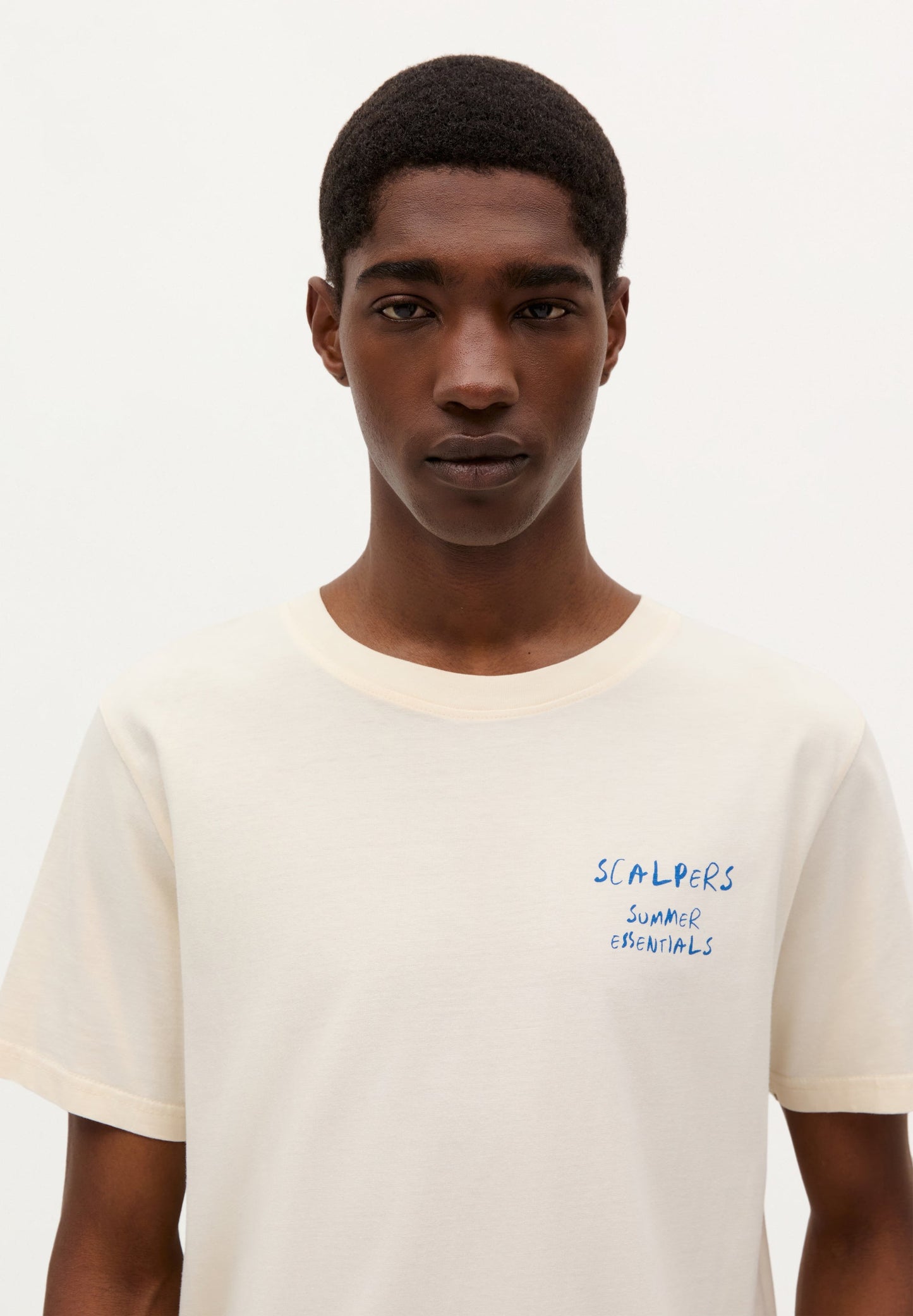 CAMISETA LOGO ESTAMPADA