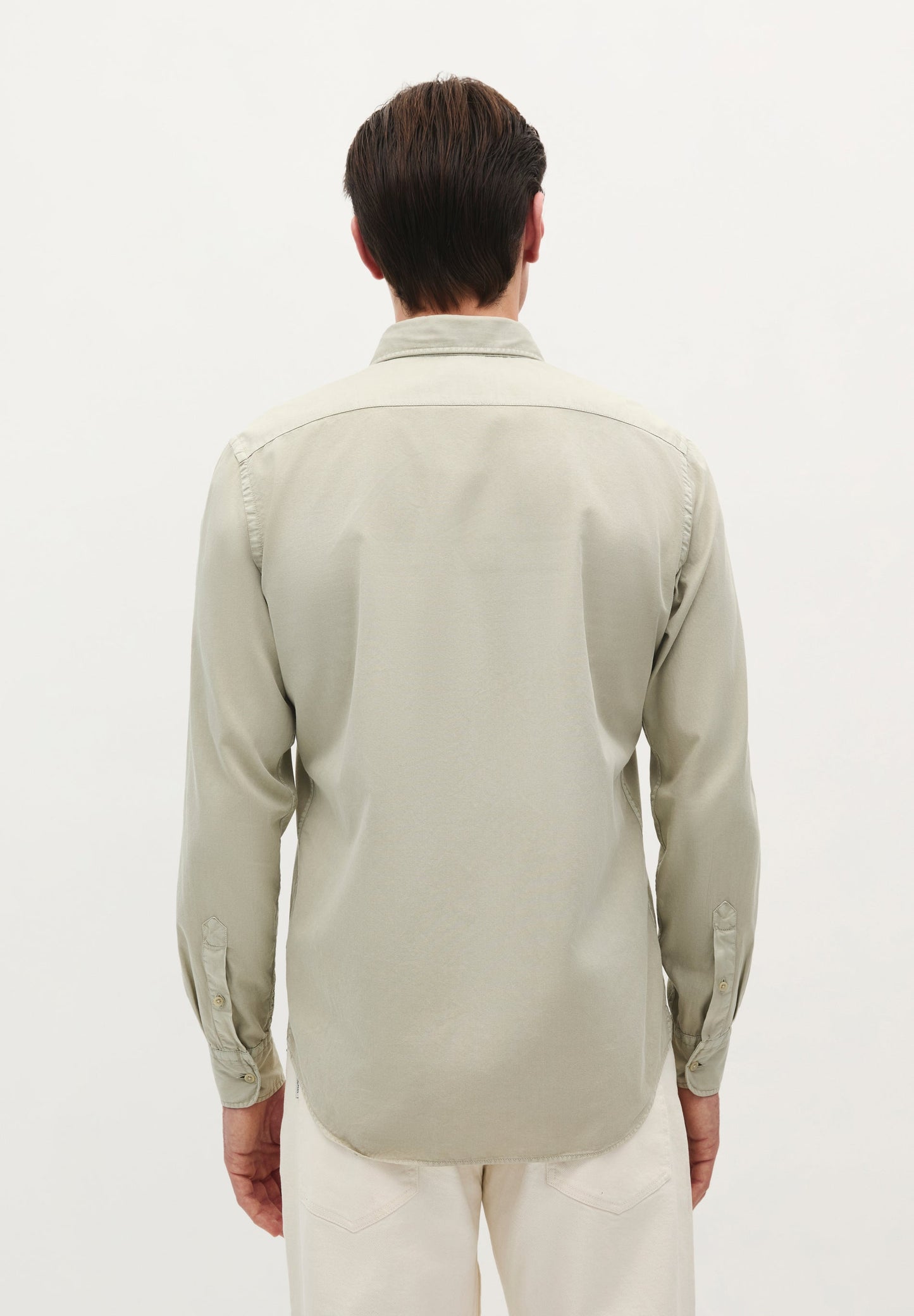 CAMISA CALAVERA BORDADA TONO