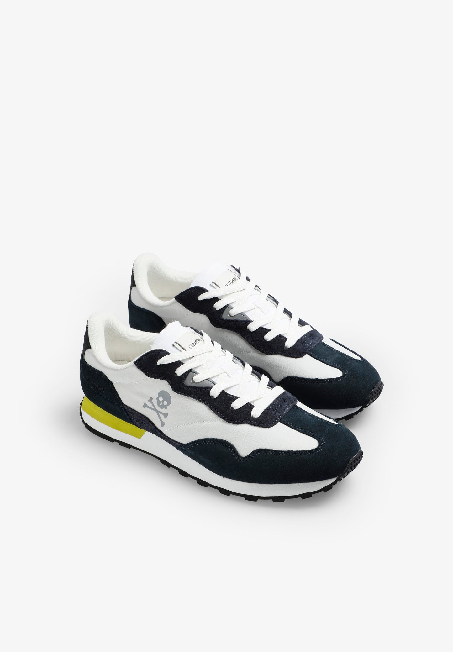 ZAPATILLA RETRO SERRAJE