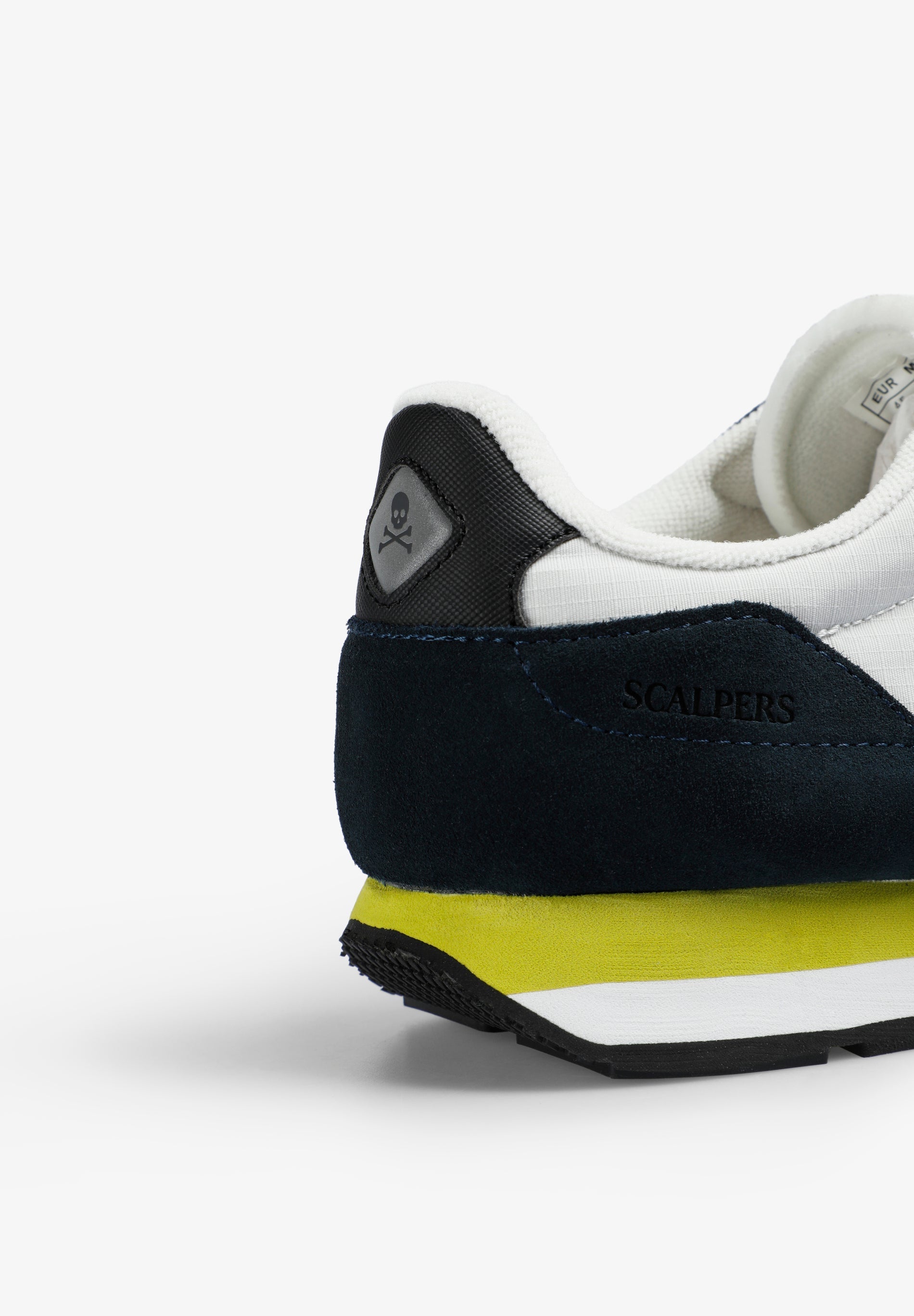 ZAPATILLA RETRO SERRAJE