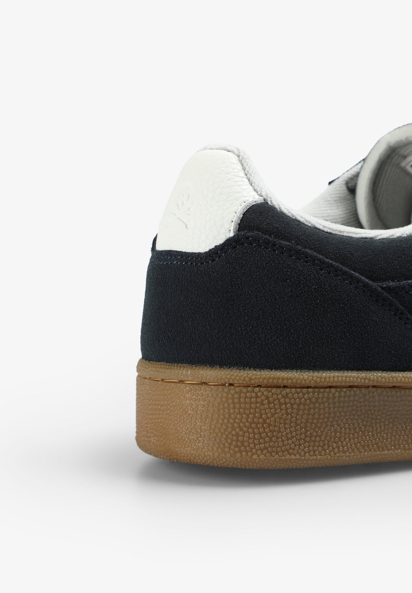 SNEAKERS LOGO SUELA CASCO