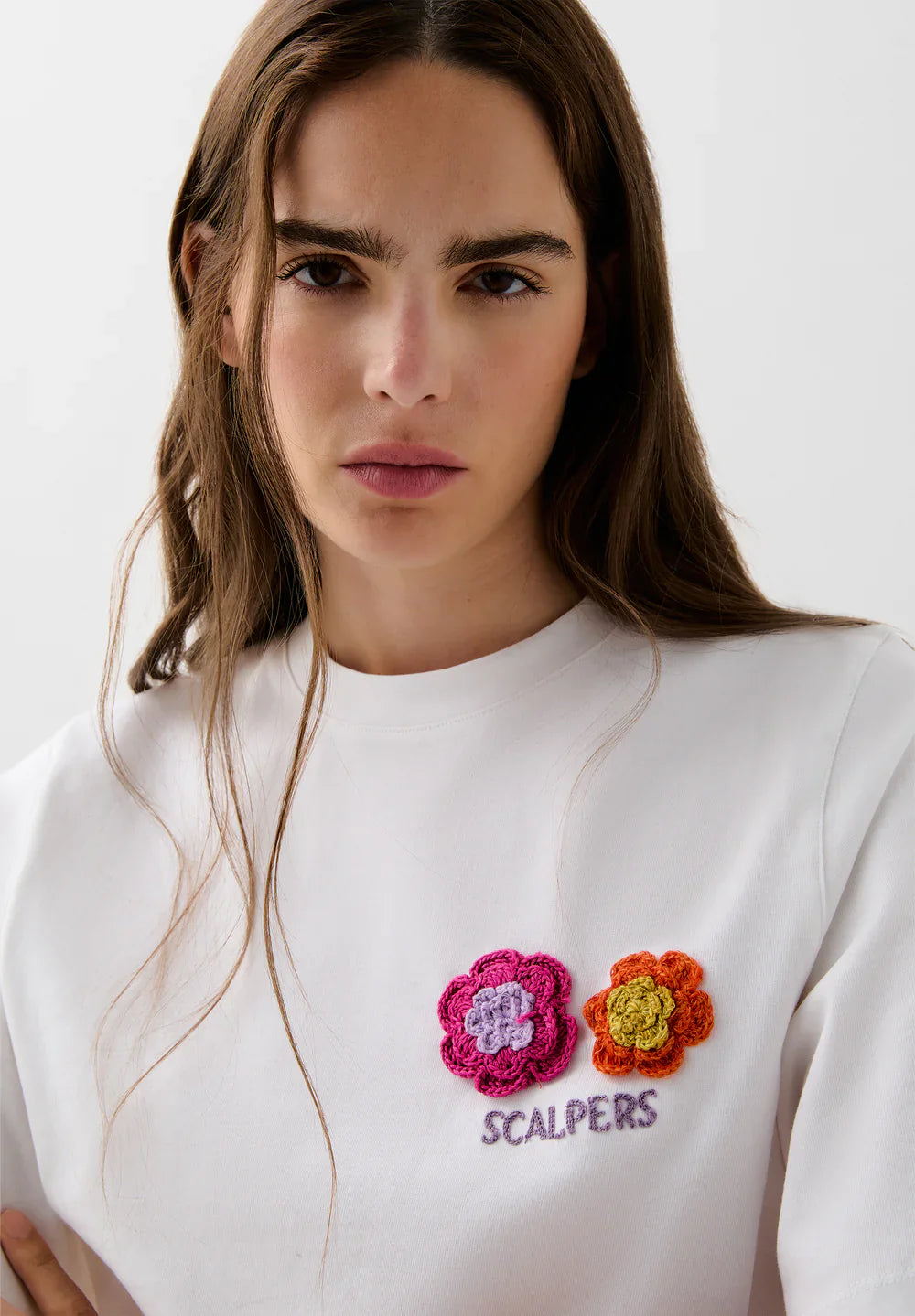 CAMISETA DETALLE CROCHET