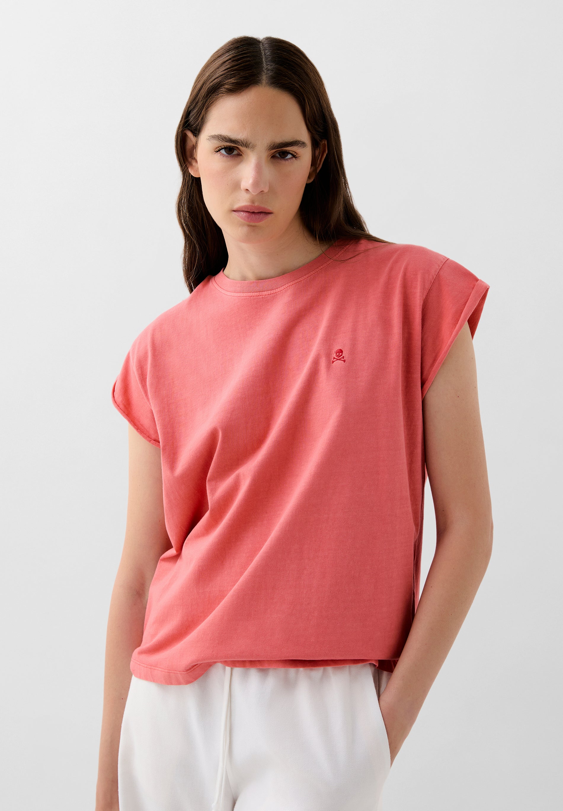 CAMISETA CALAVERA BORDADA TONO