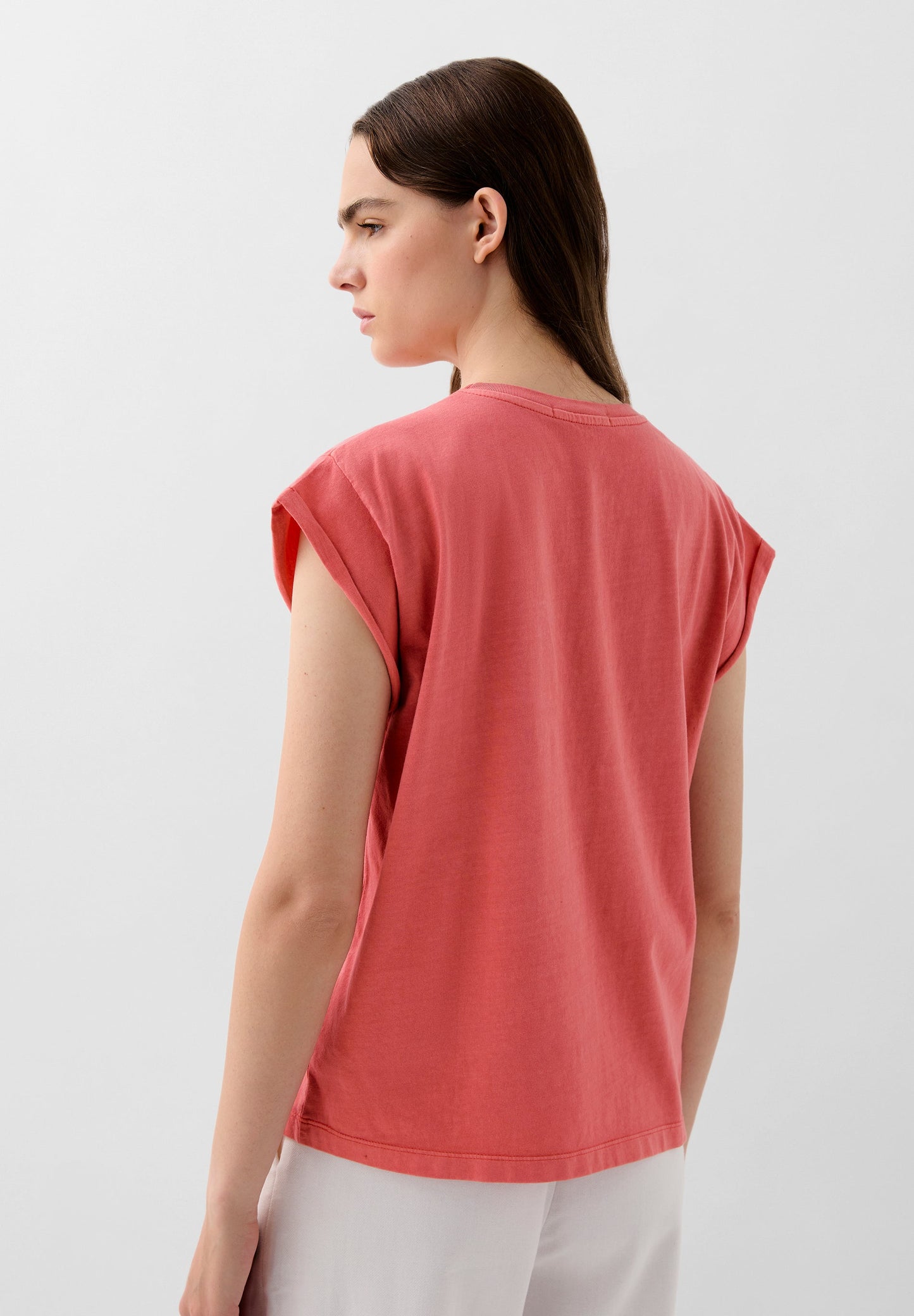 CAMISETA CALAVERA BORDADA TONO