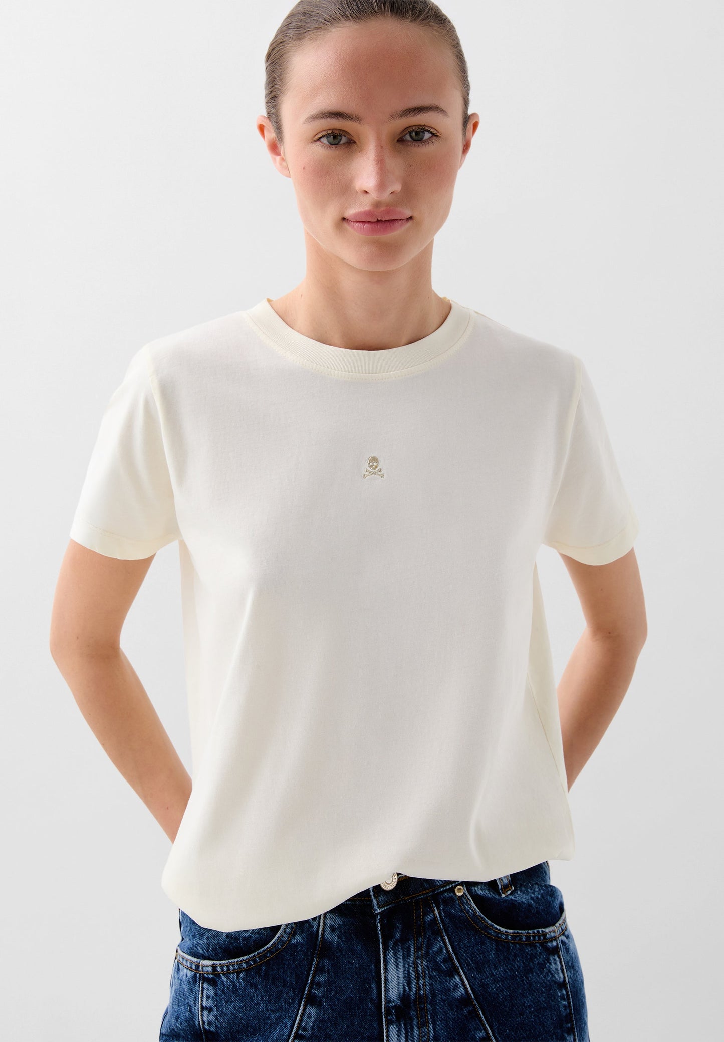 CAMISETA BÁSICA CALAVERA