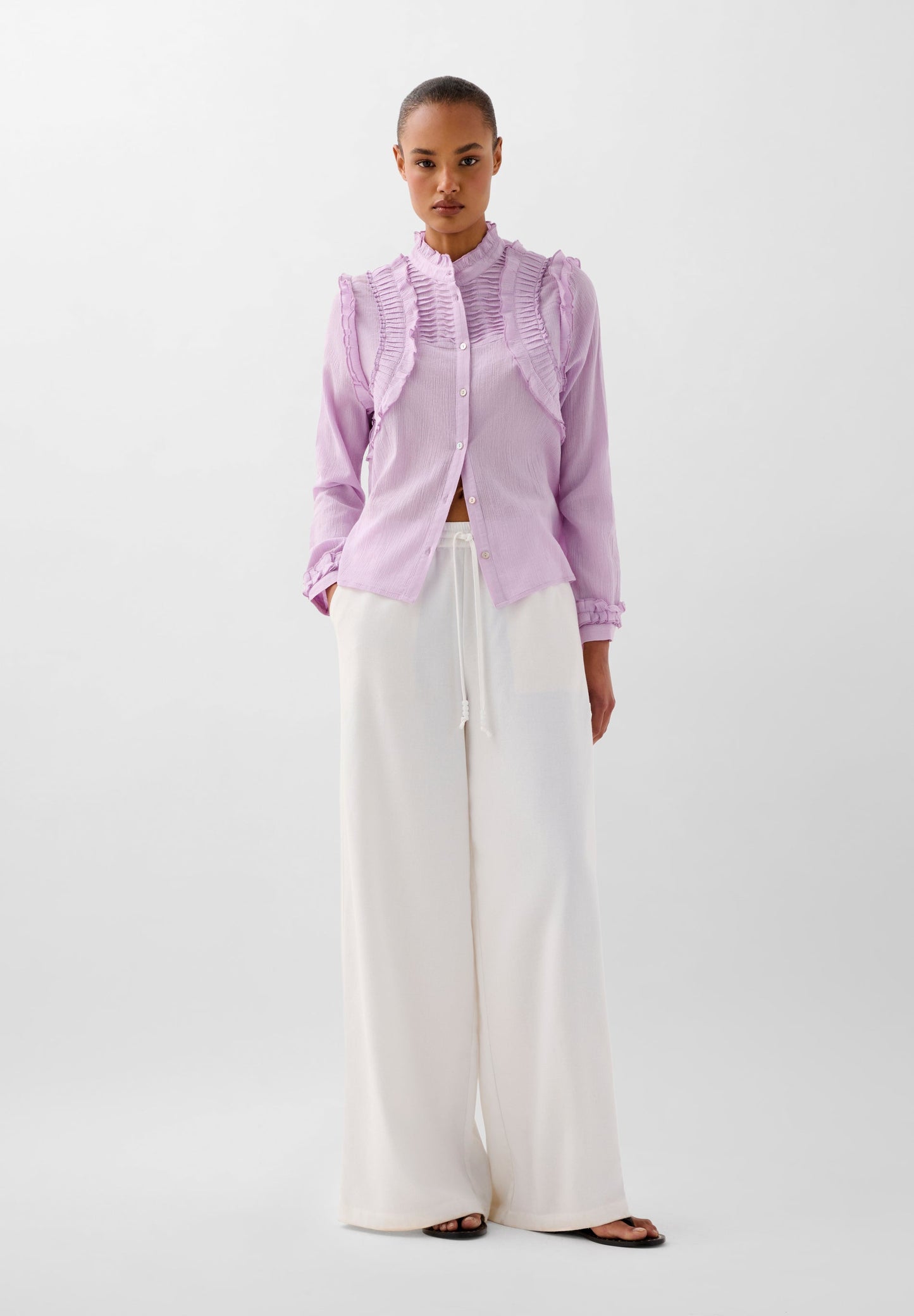 CAMISA DETALLES FRUNCES PLISADOS