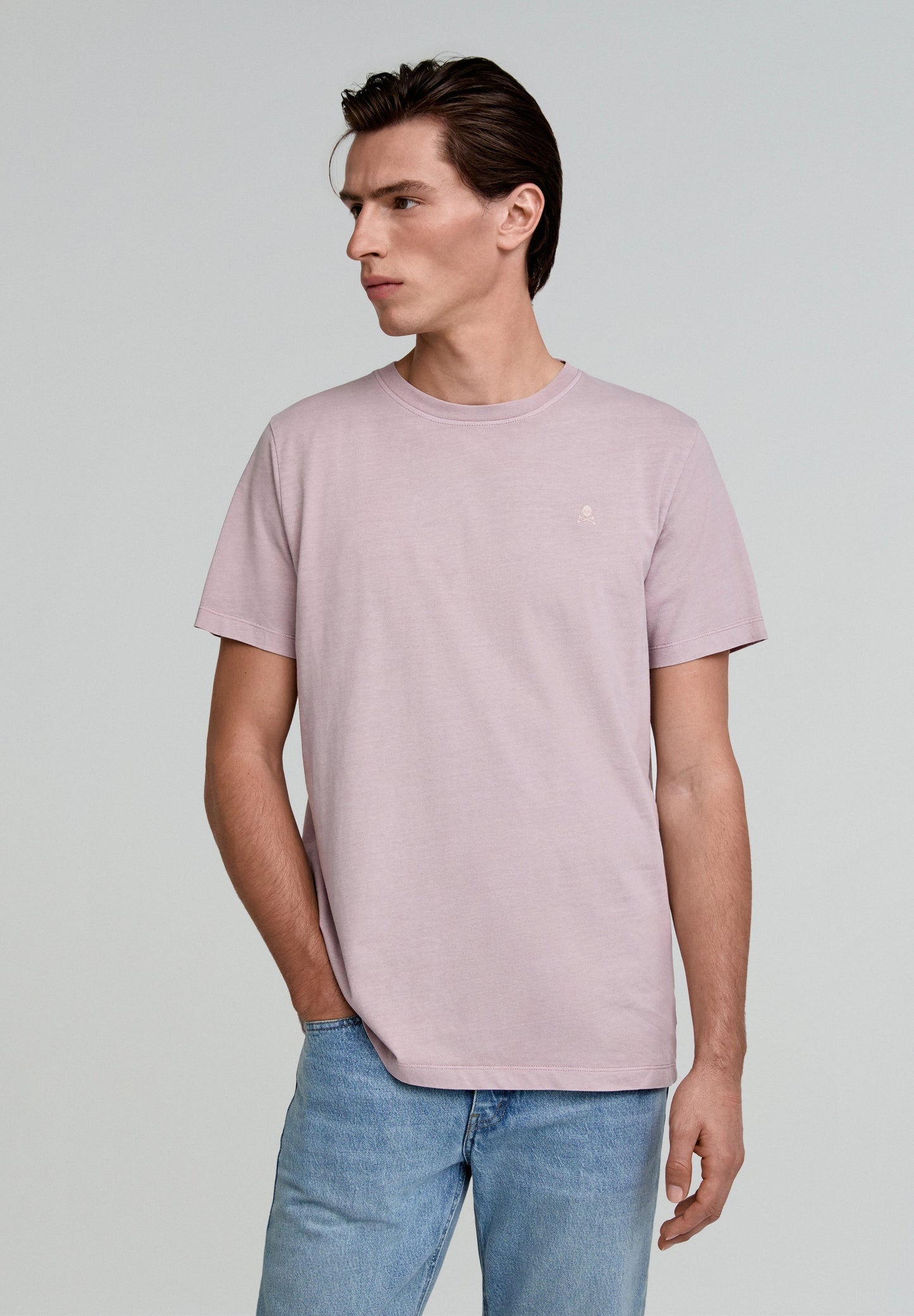 CAMISETA LAVADA CALAVERA BORDADA