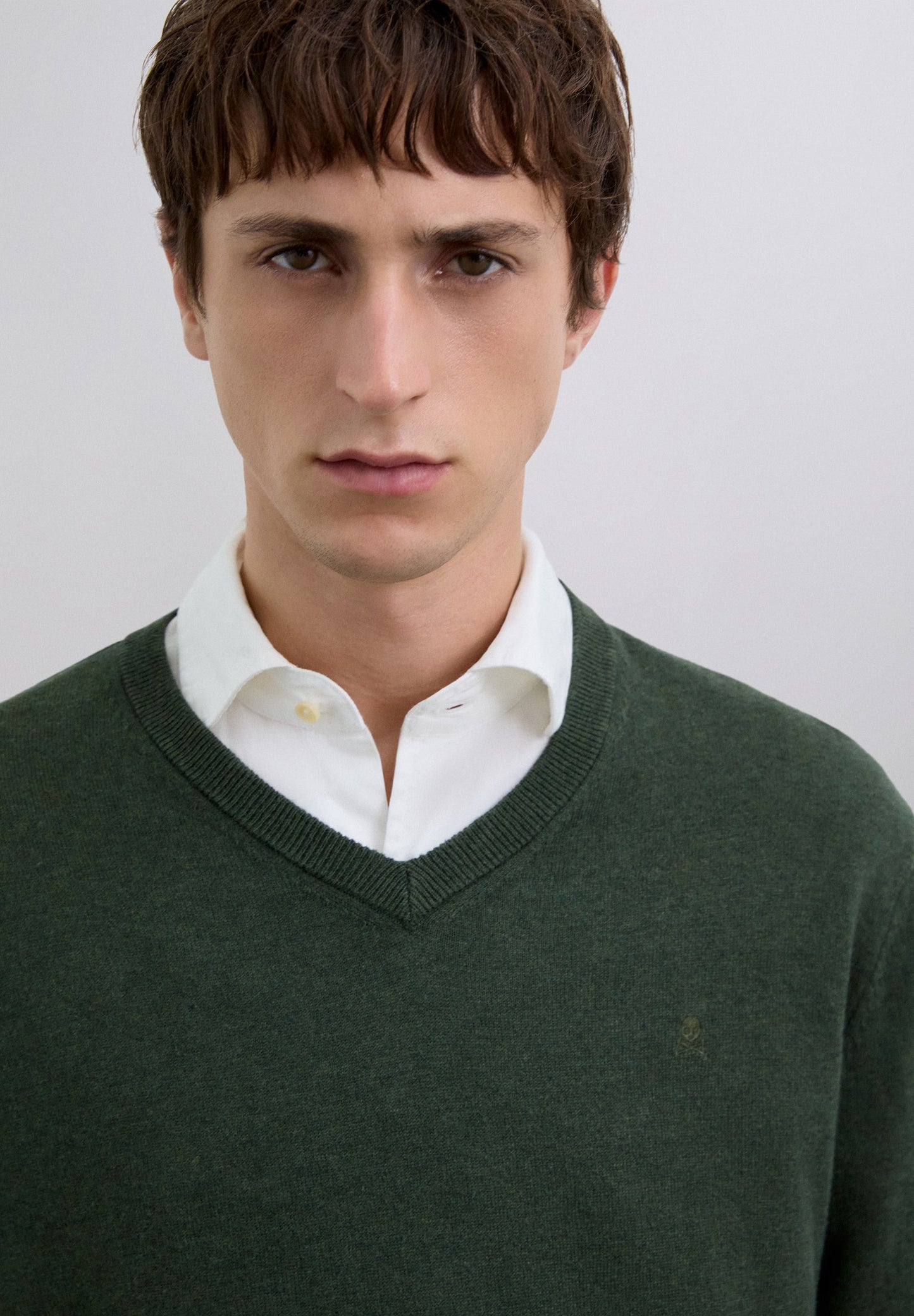 JERSEY CUELLO PICO CON CASHMERE