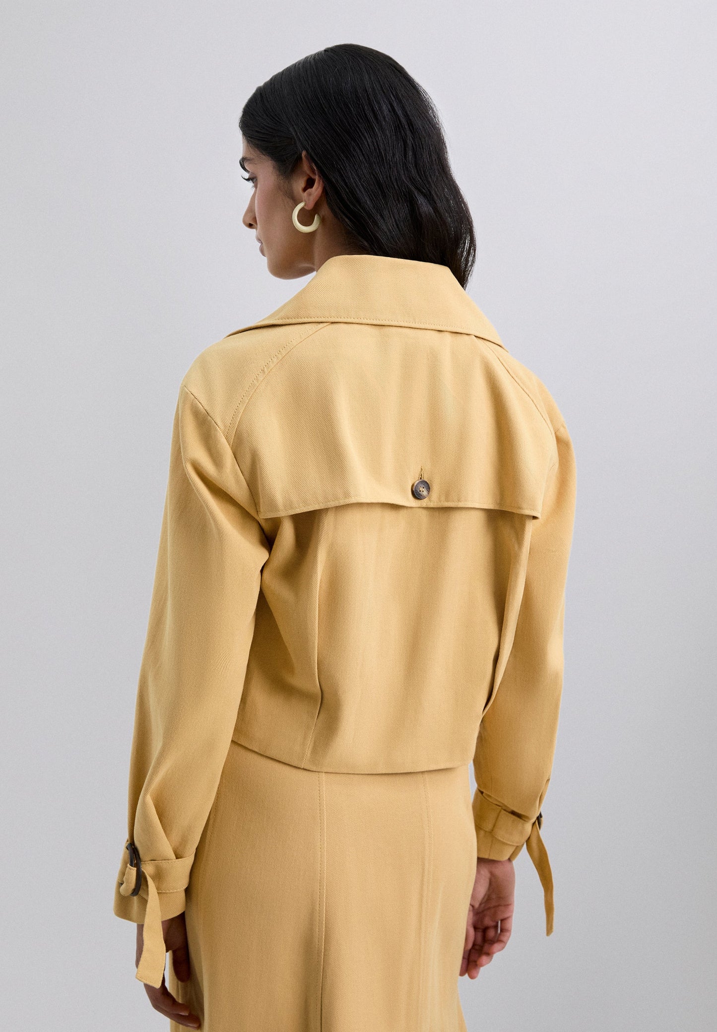 CHAQUETA LIGERA CROPPED