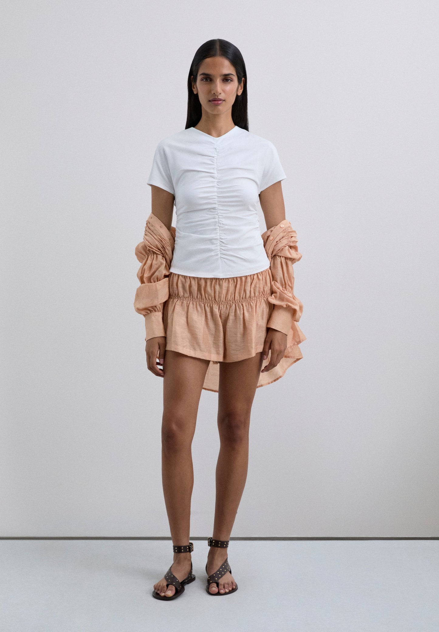 CAMISETA DETALLE FRUNCE