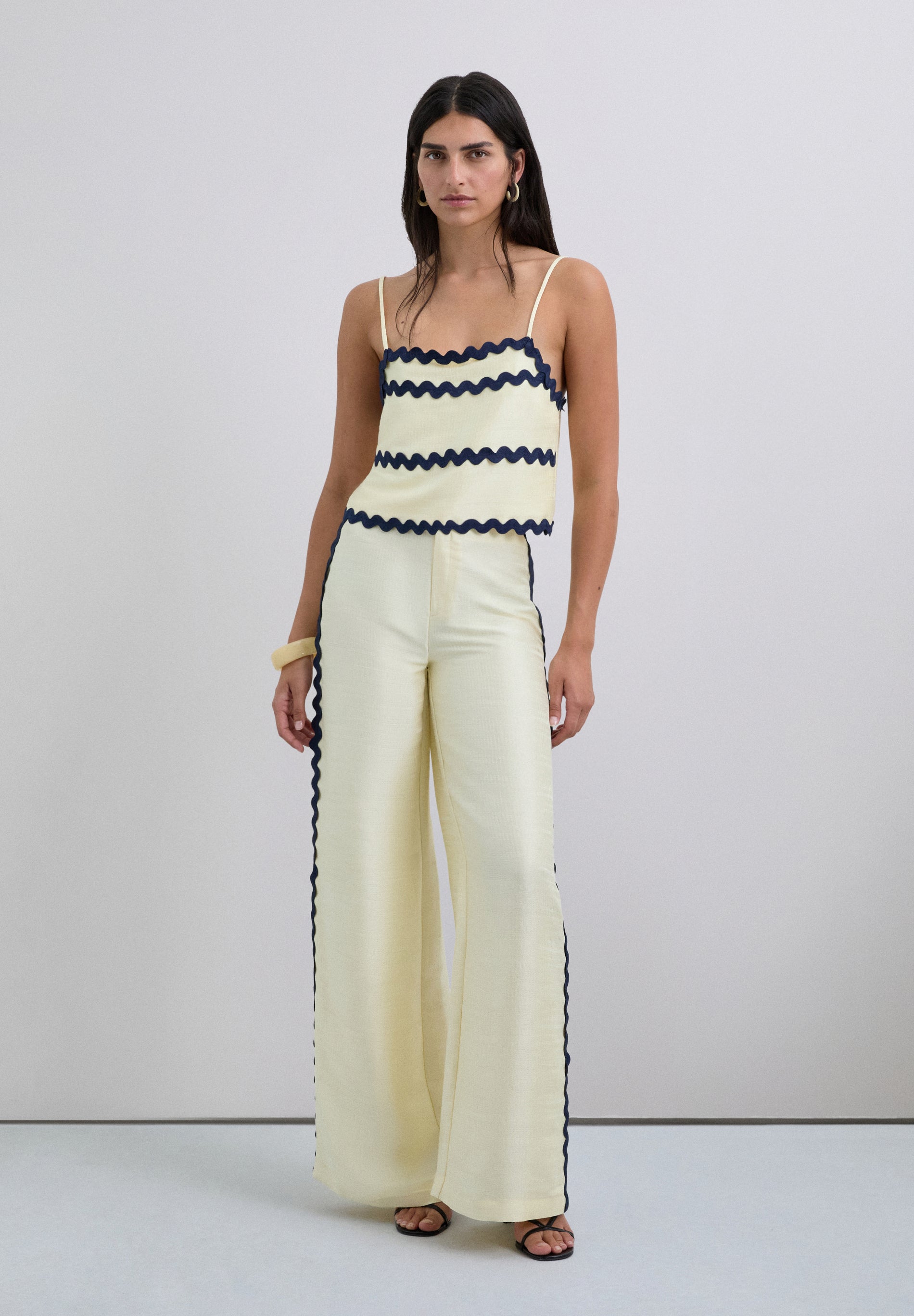Aw2527 PANTALON ONDAS CONTRASTE – Scalpers PE